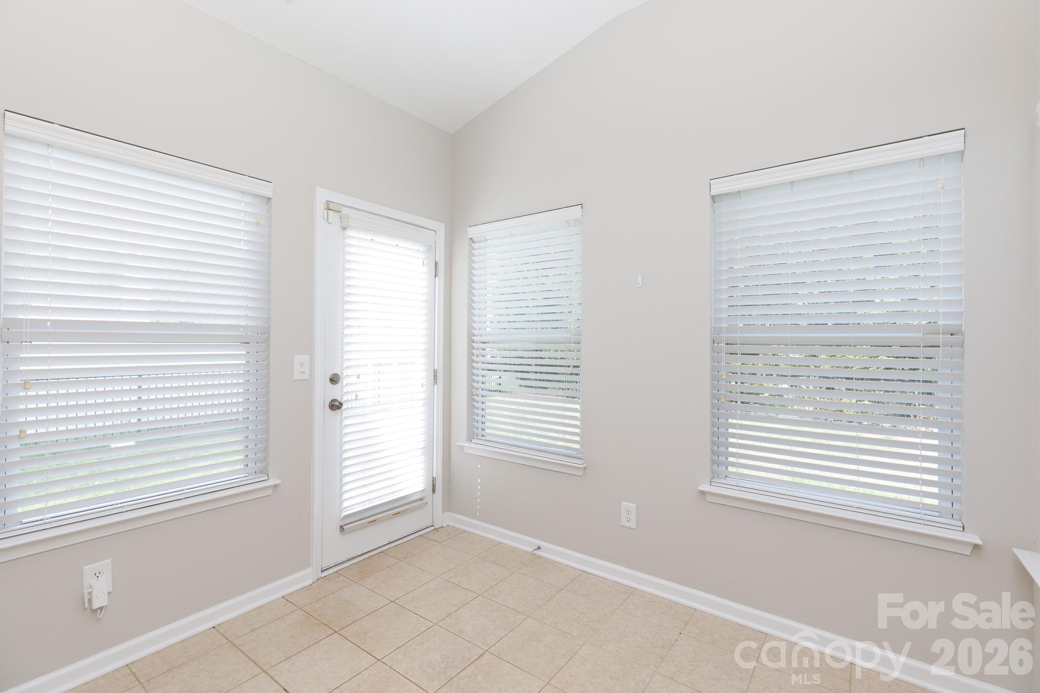 465 Clouds Way Property Photo 11