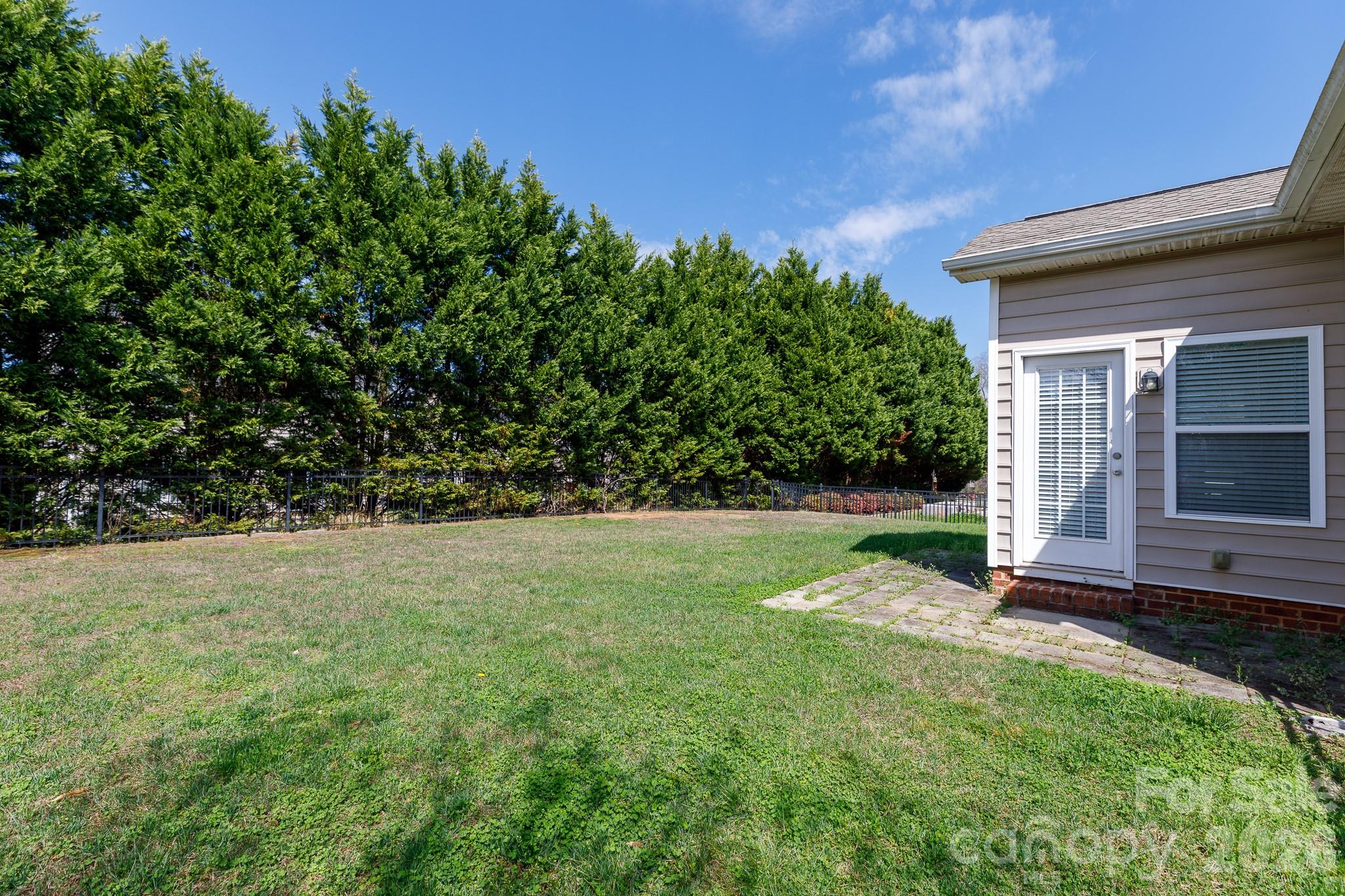 465 Clouds Way Property Photo 26