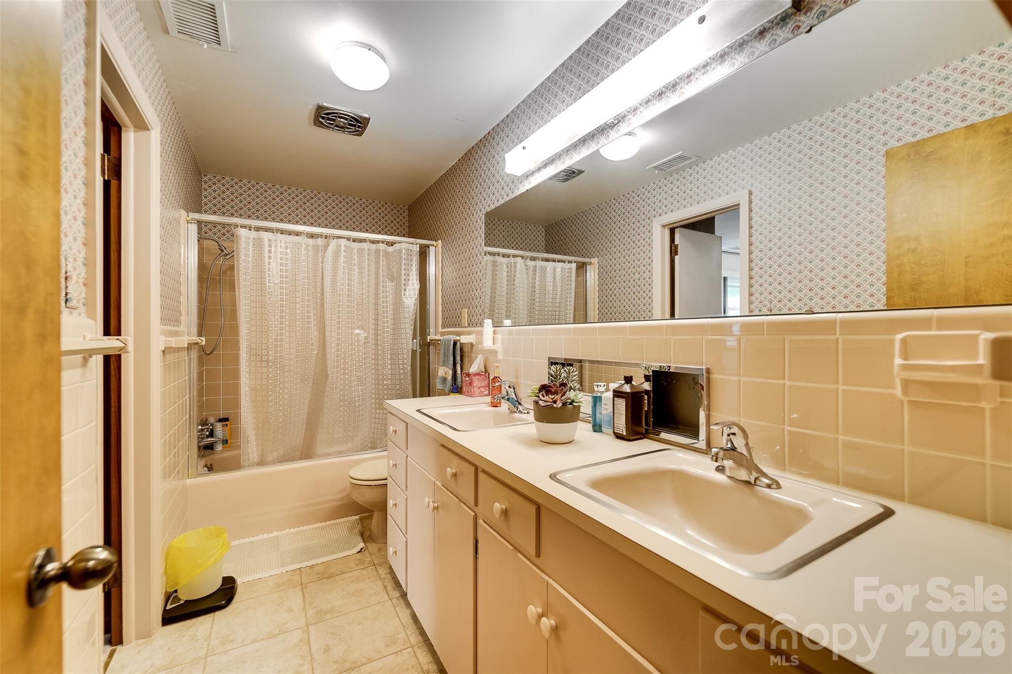 144 Cherry Street Property Photo 15