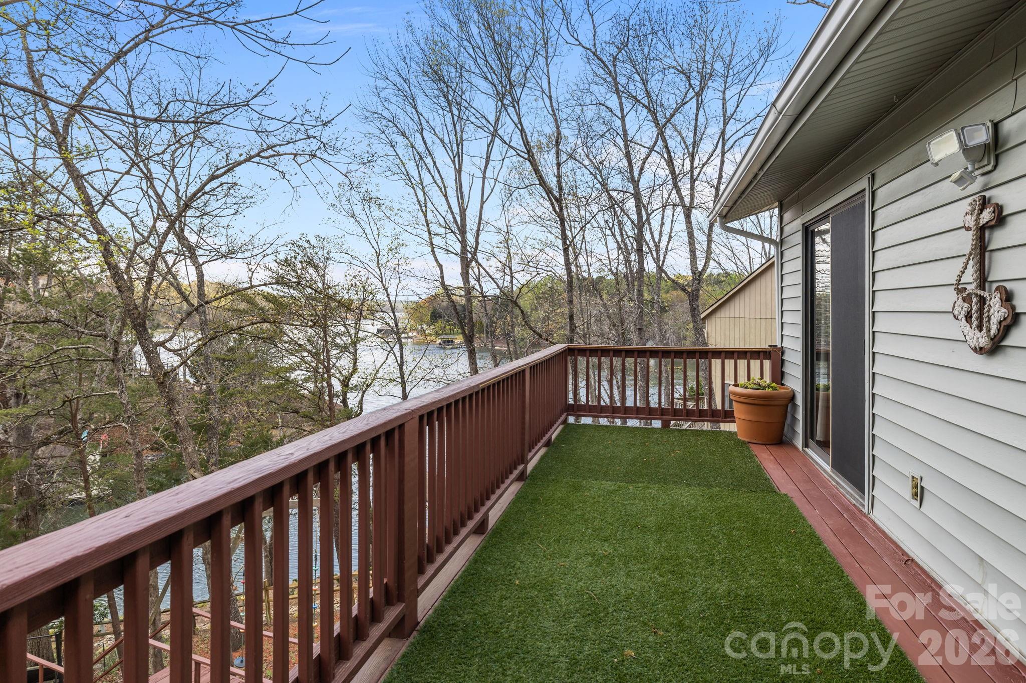 9067 Tulagi Court Property Photo 16