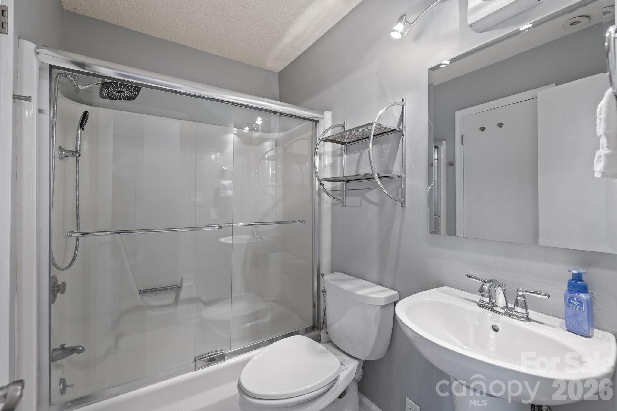 9067 Tulagi Court Property Photo 31
