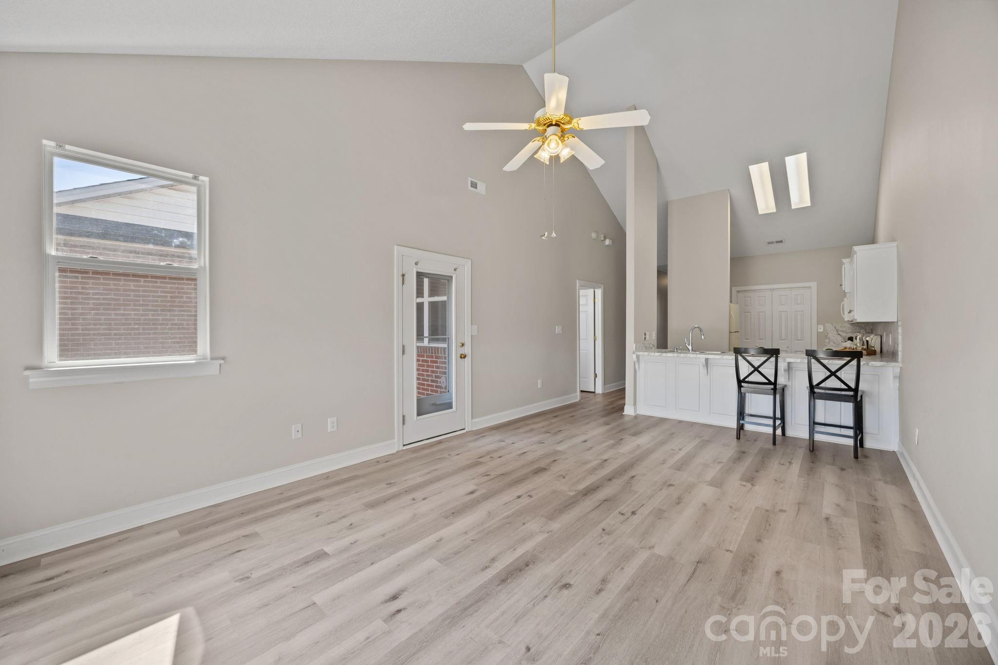 3944 Jasmine Lane Property Photo 5
