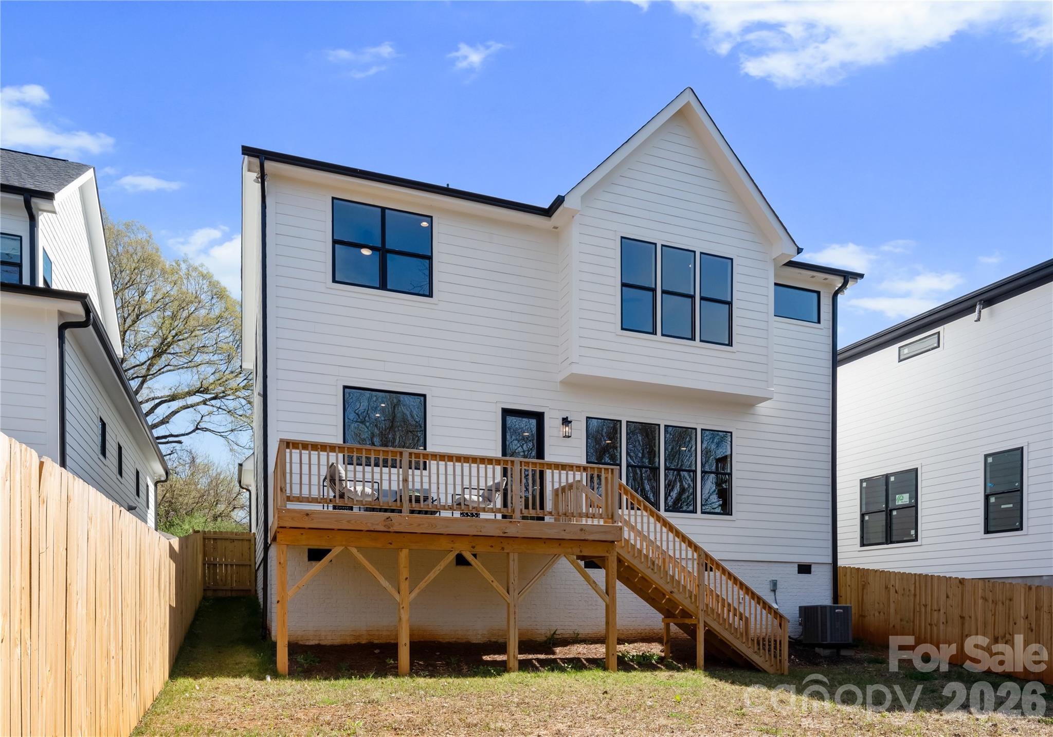 2013 South Street Property Photo 44