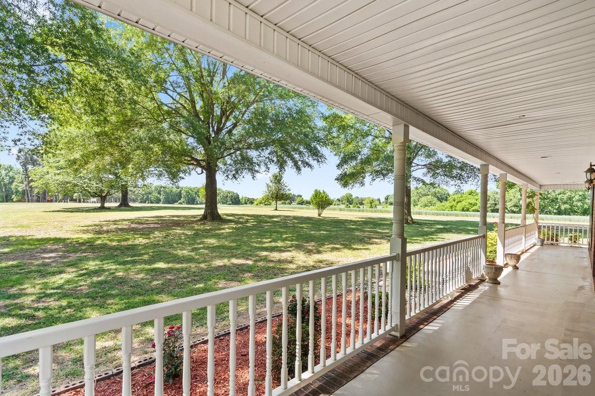 4711 Duncan Road Property Photo 6