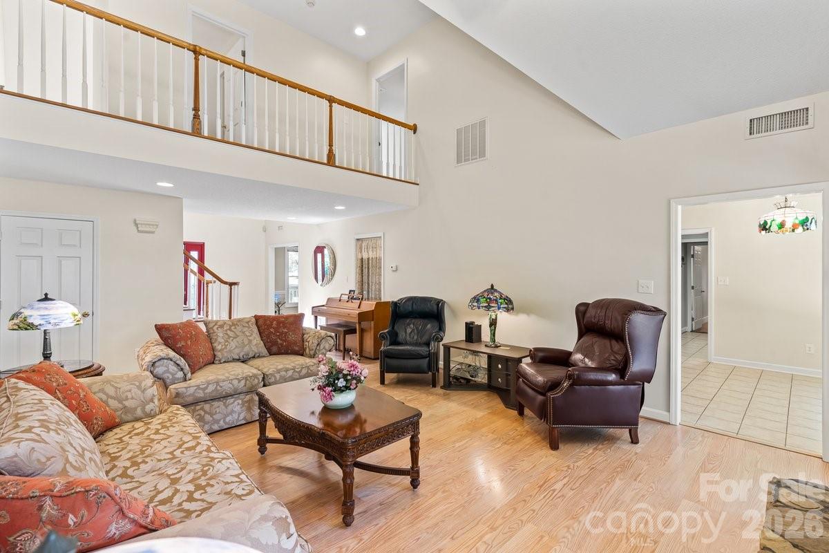 4711 Duncan Road Property Photo 10