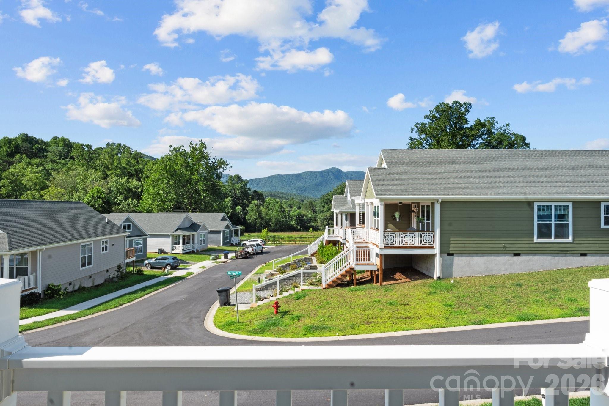 1112 Blueview Drive Property Photo 29