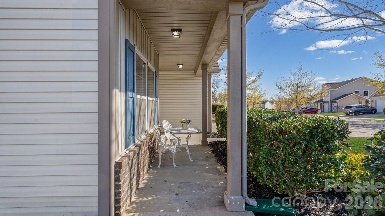 3213 Saddlebrook Drive Property Photo 9