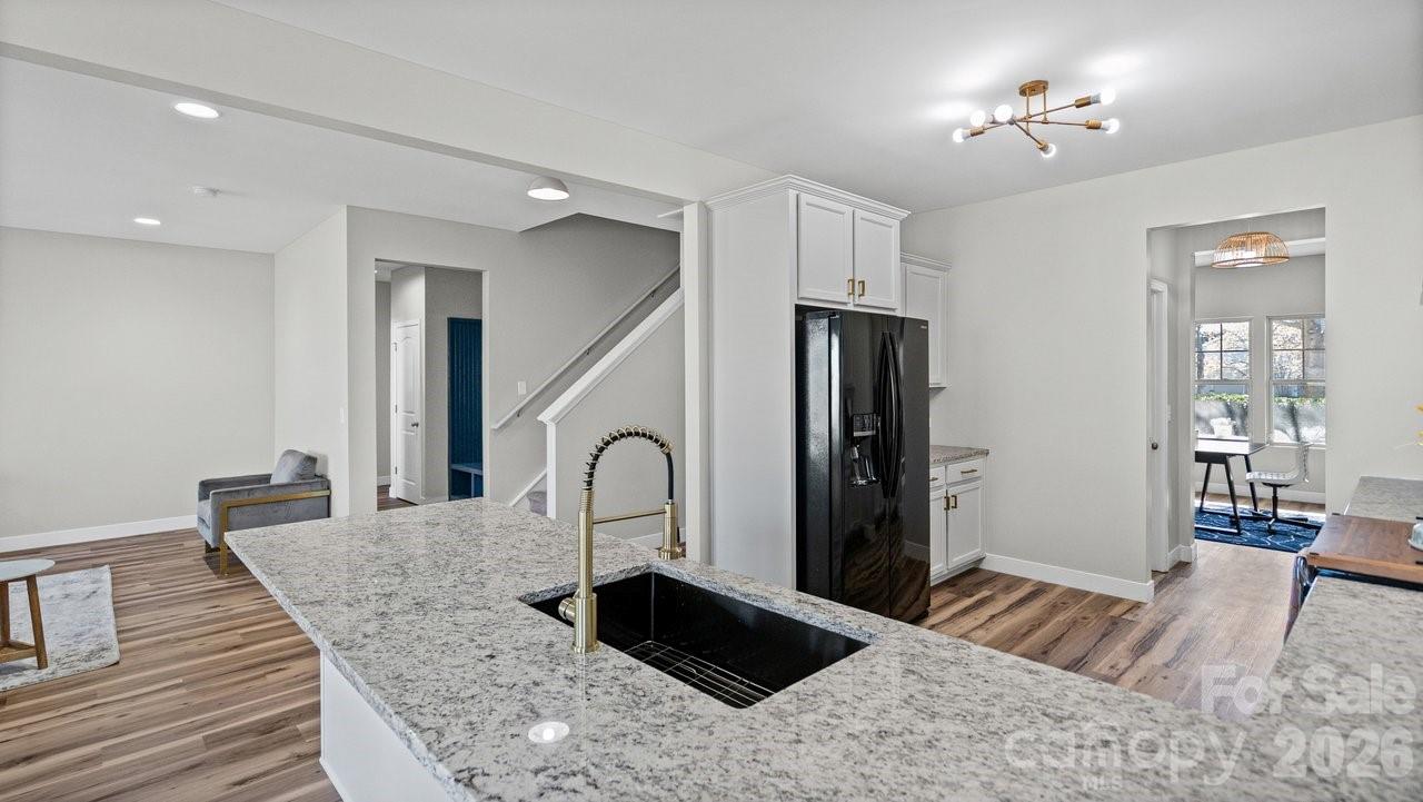 3213 Saddlebrook Drive Property Photo 18