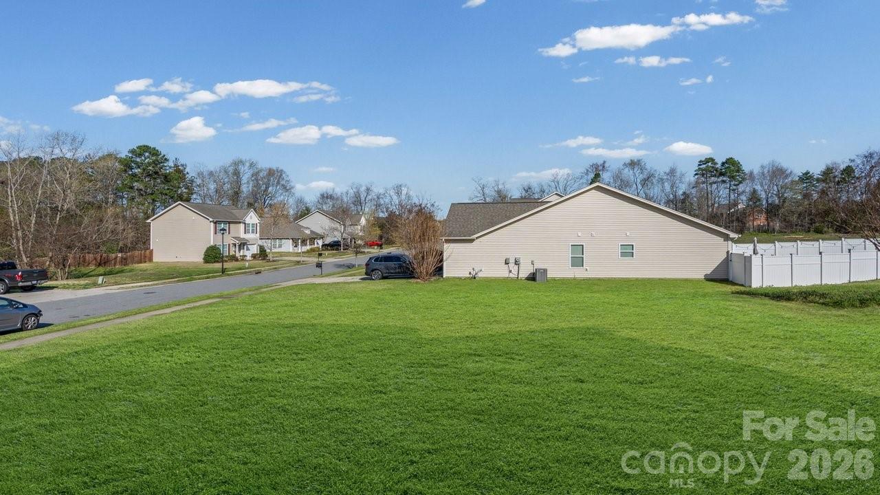 3213 Saddlebrook Drive Property Photo 47