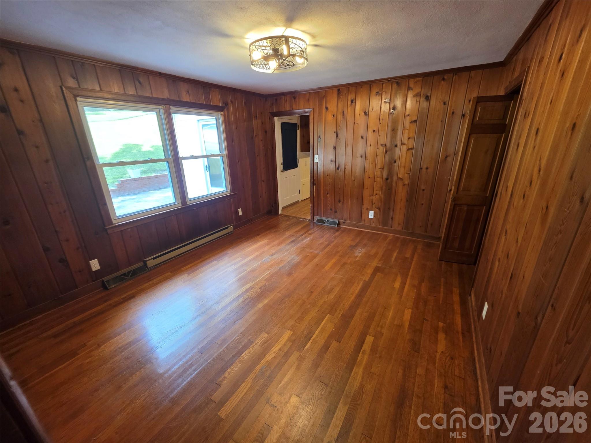 110 Crestwood Drive Property Photo 14