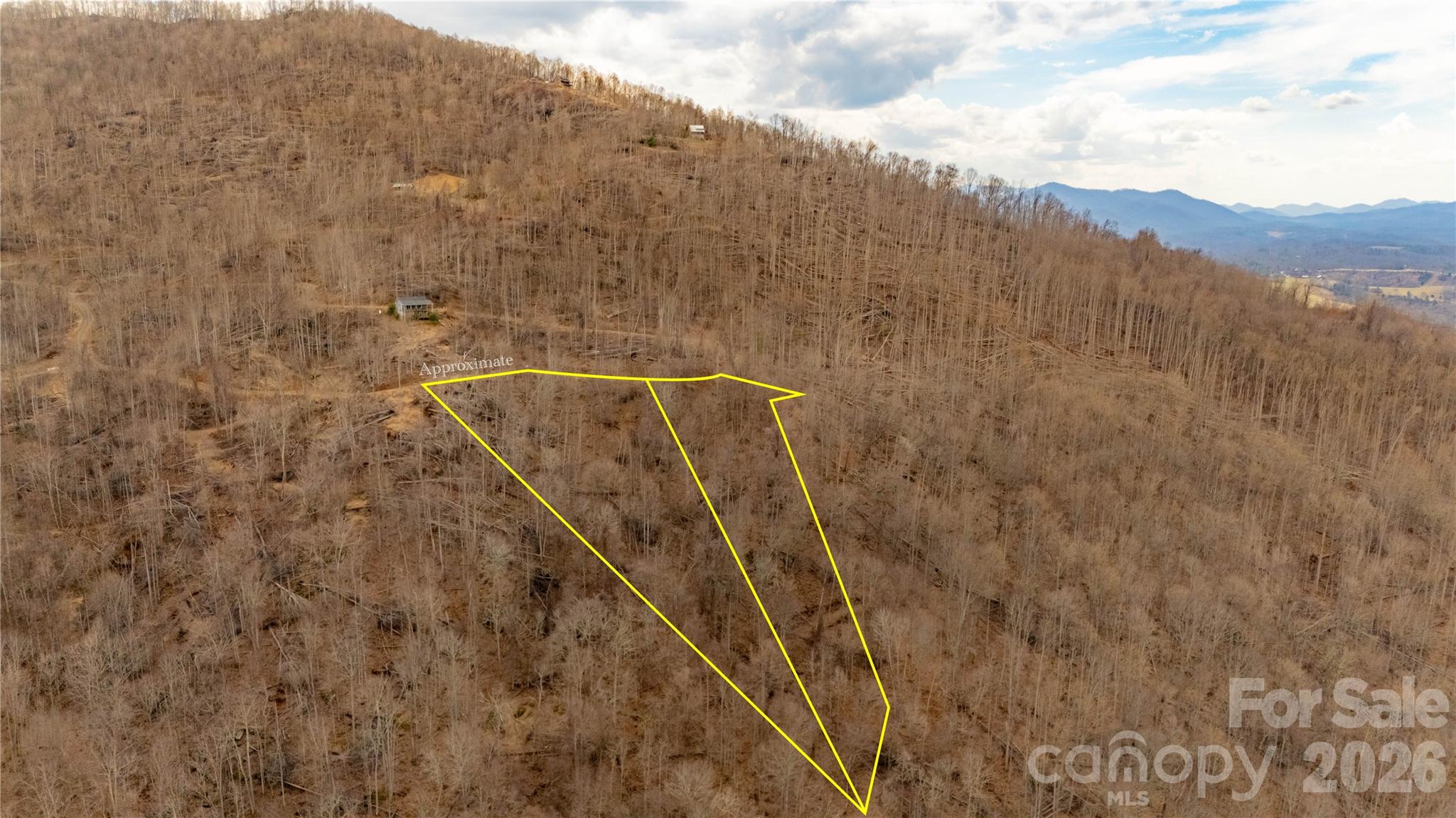 000 Elliotts Loop 123 & 124 Property Photo 1