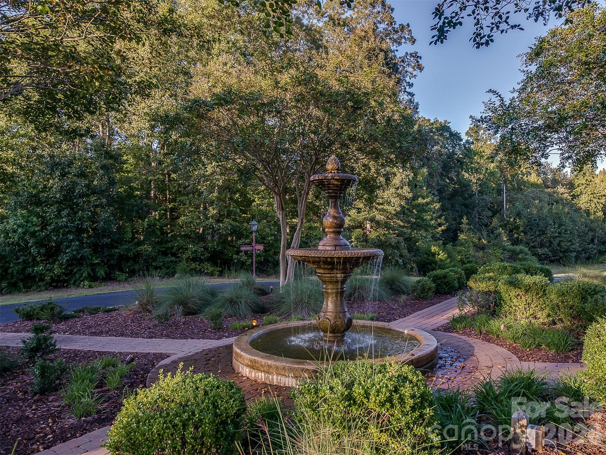 7316 Barrington Ridge Drive 14 Property Photo 6