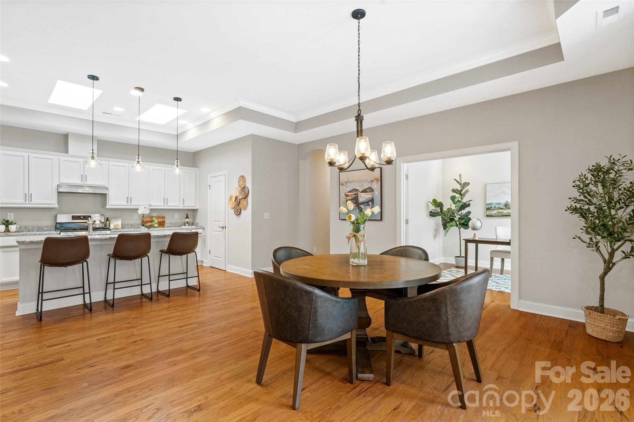 2106 Epworth Court Property Photo 15