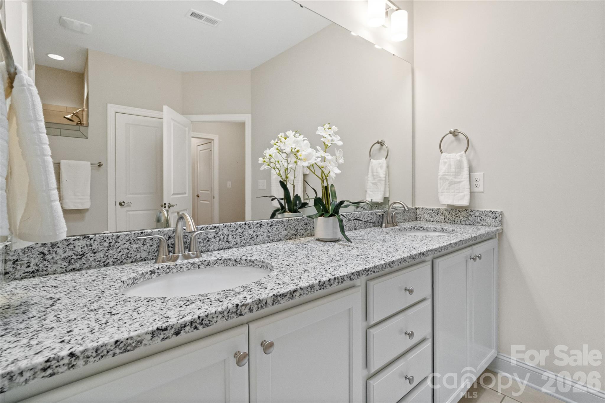 2106 Epworth Court Property Photo 30