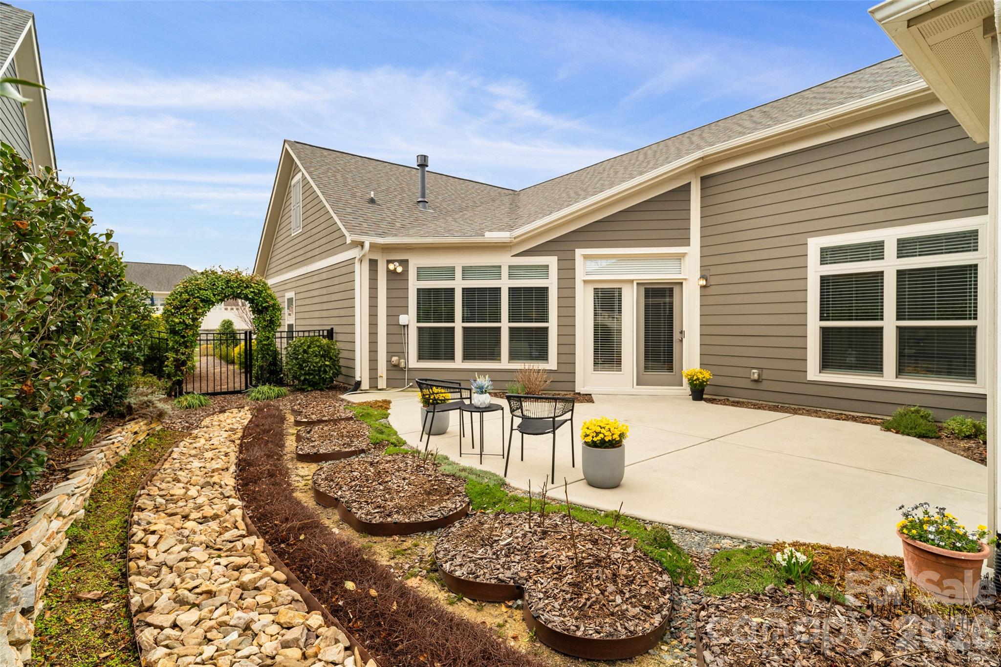 2106 Epworth Court Property Photo 41