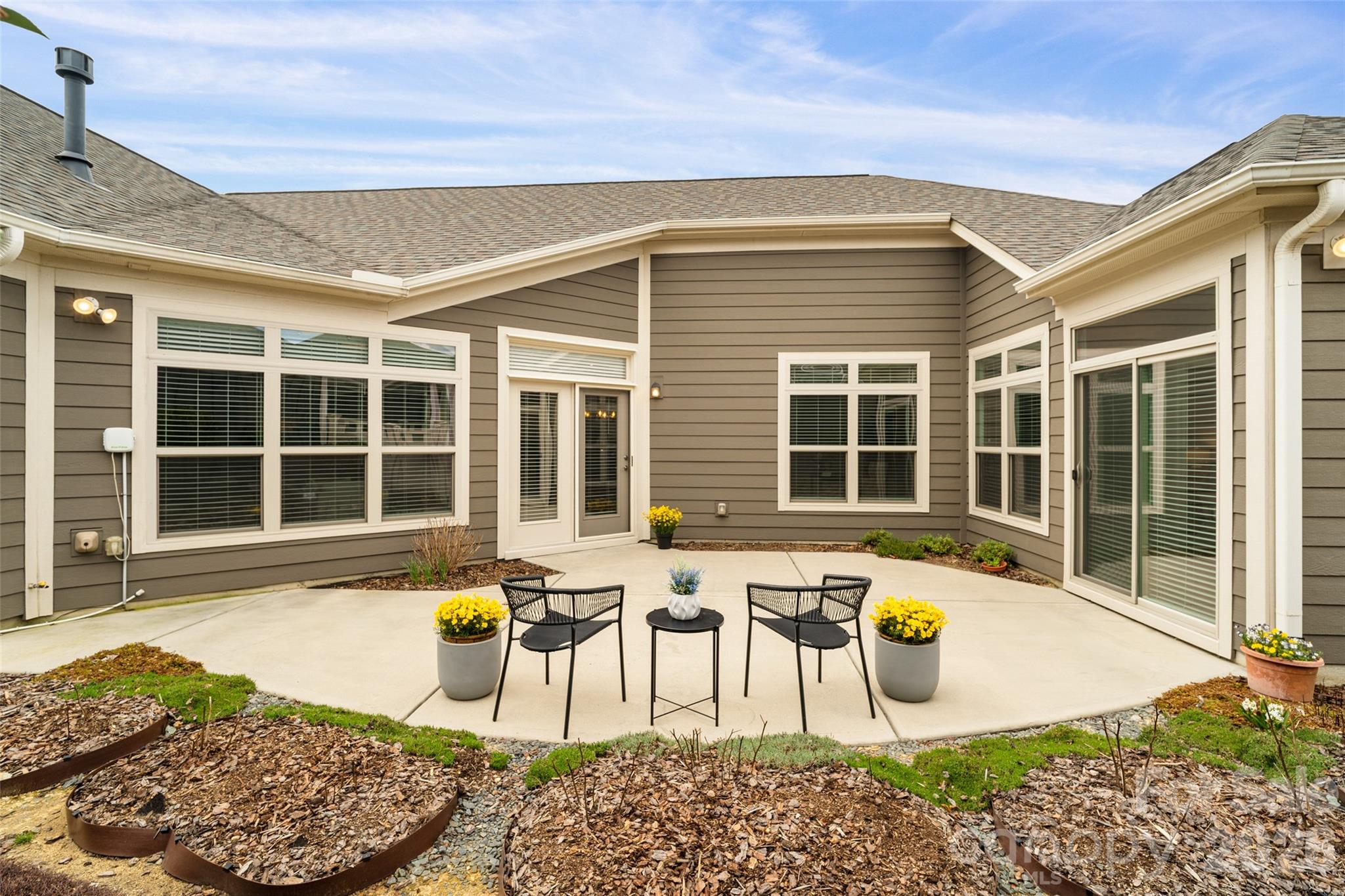 2106 Epworth Court Property Photo 42