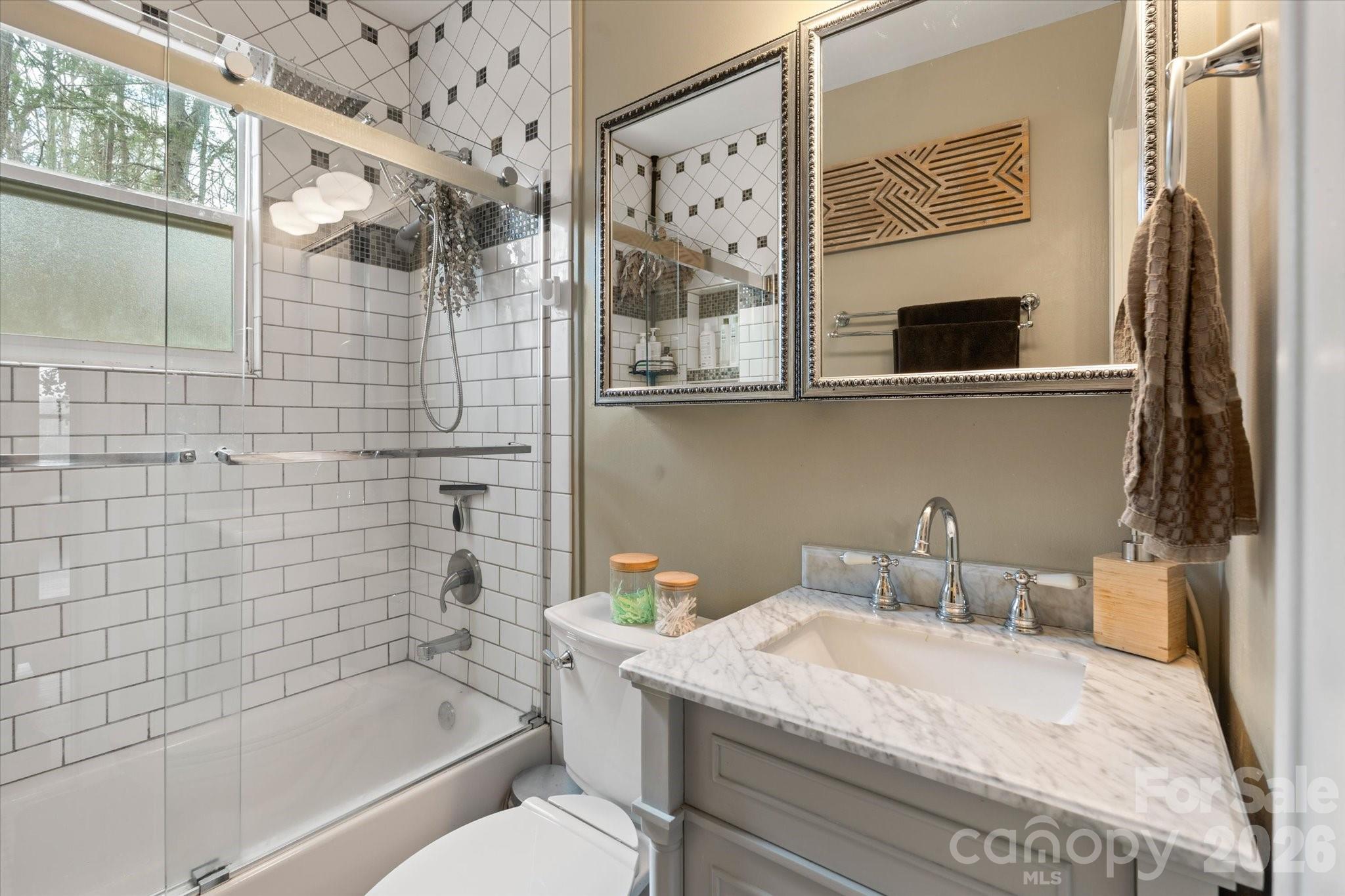 61 Hibriten Drive Property Photo 12