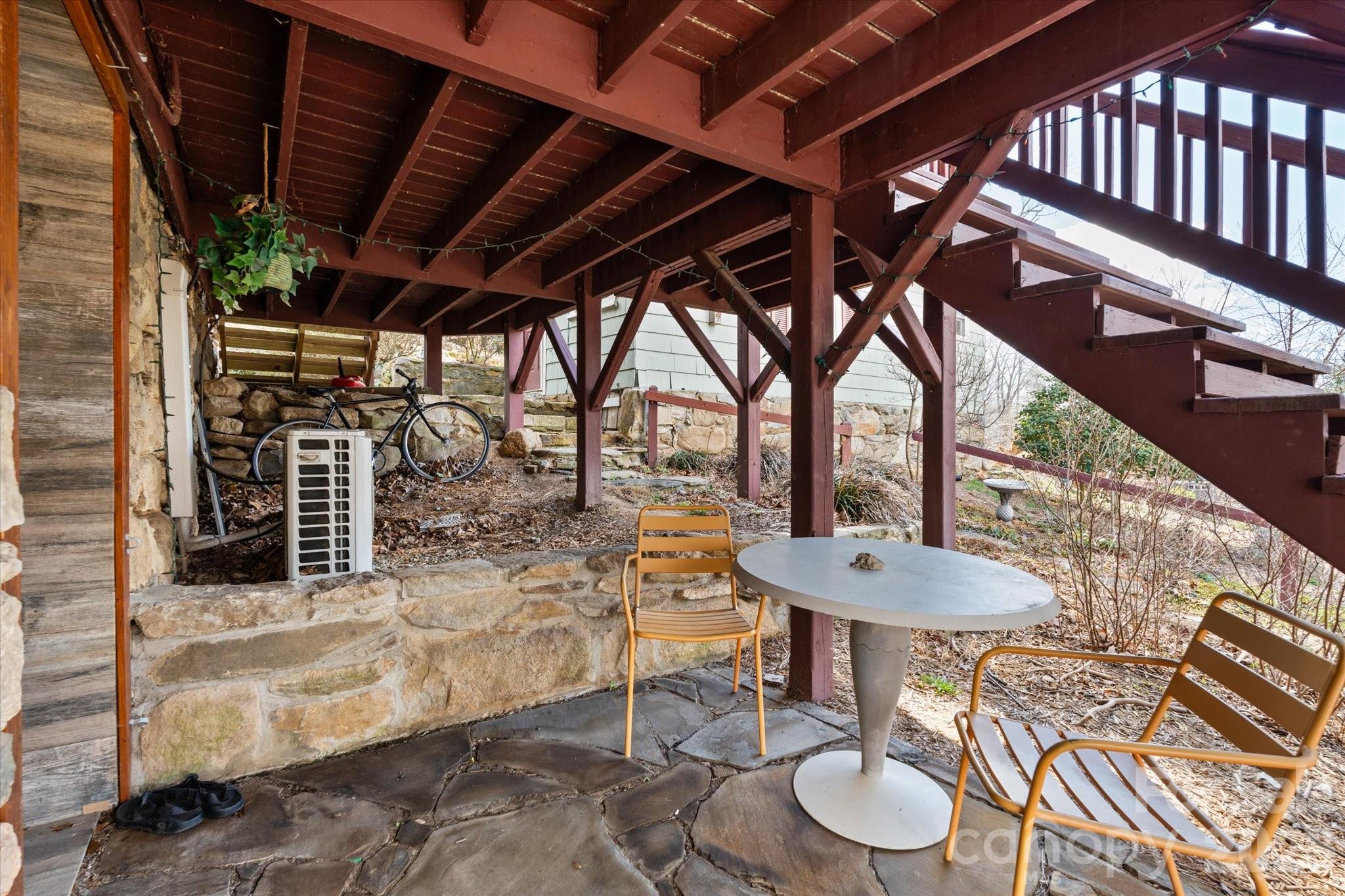 61 Hibriten Drive Property Photo 20