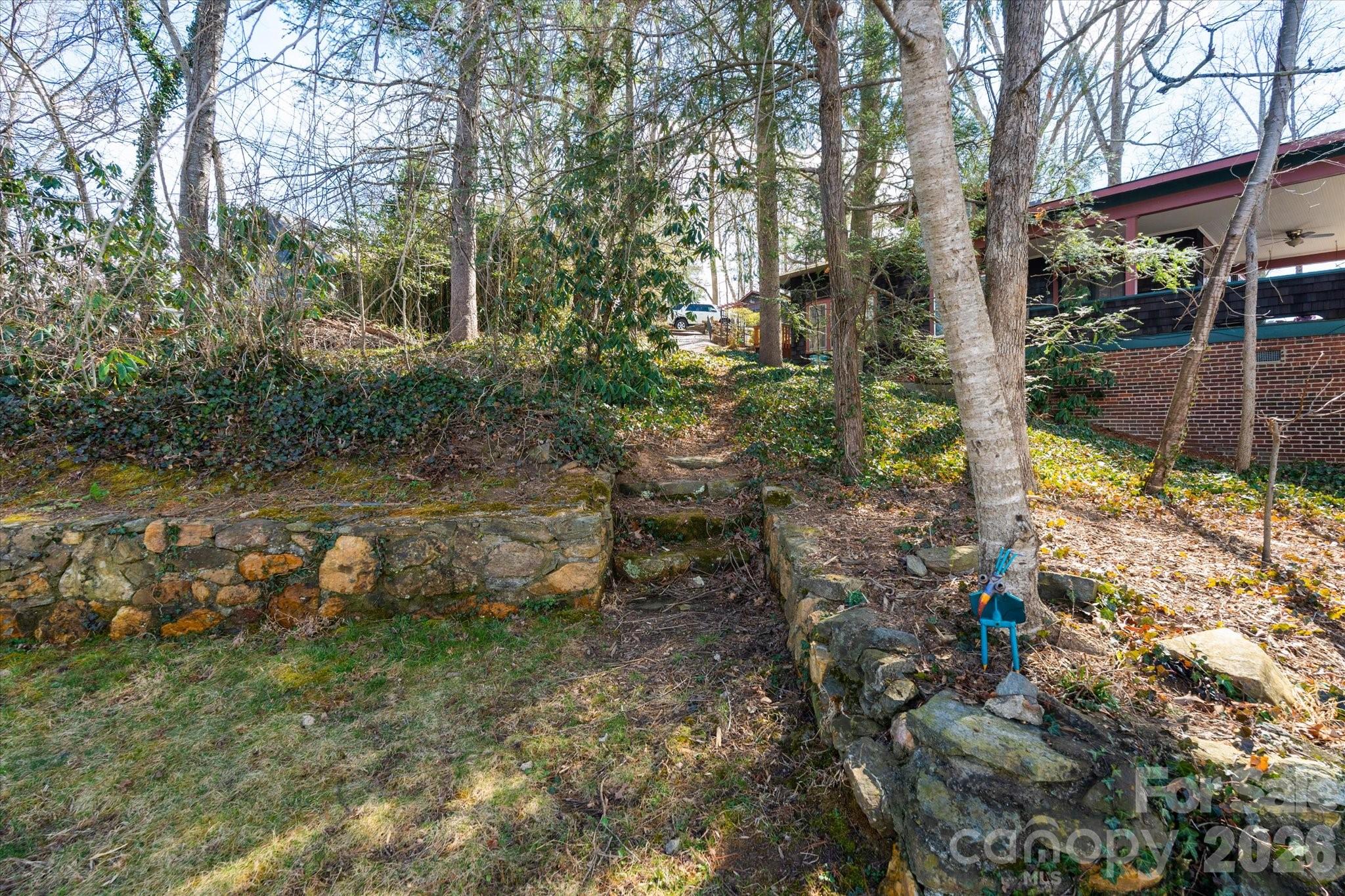 61 Hibriten Drive Property Photo 38