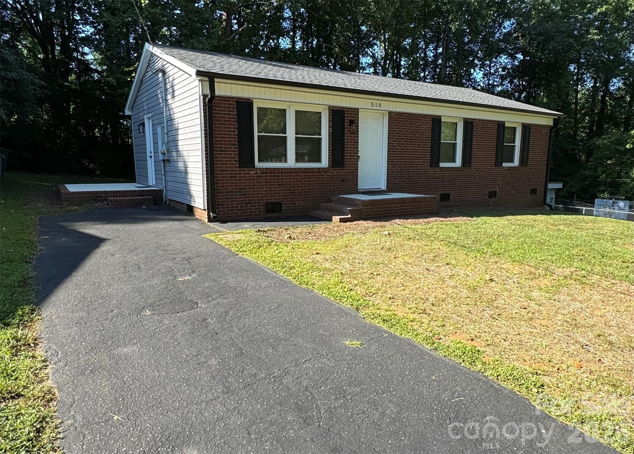 510 Belfast Drive Property Photo 1