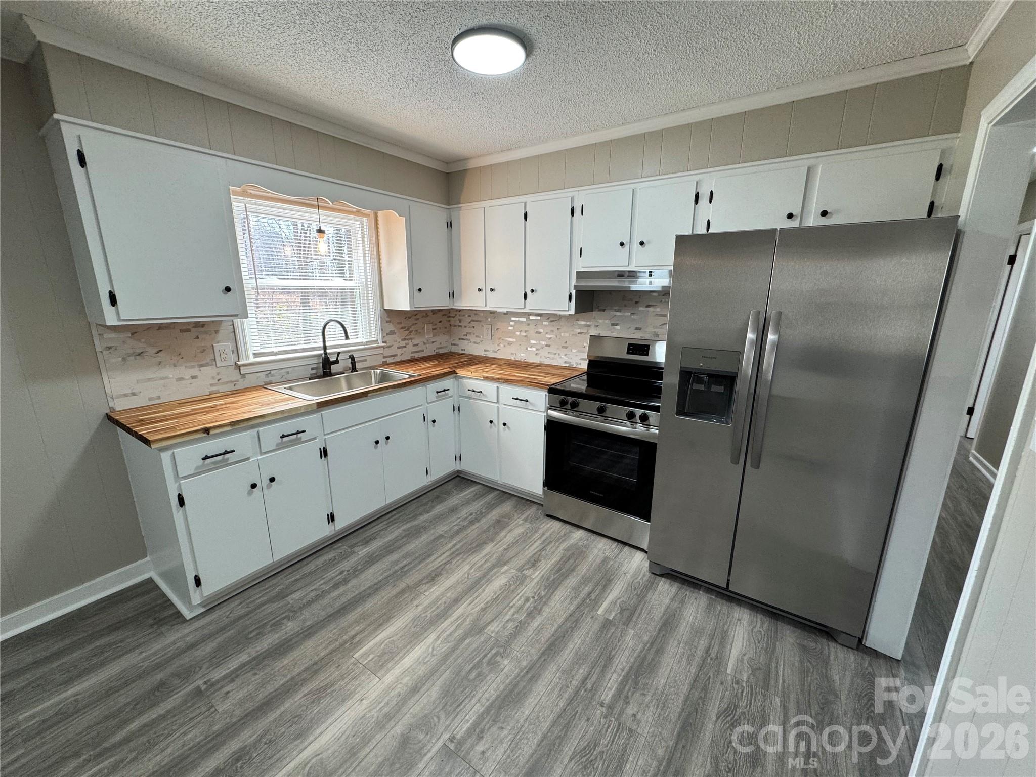 510 Belfast Drive Property Photo 9