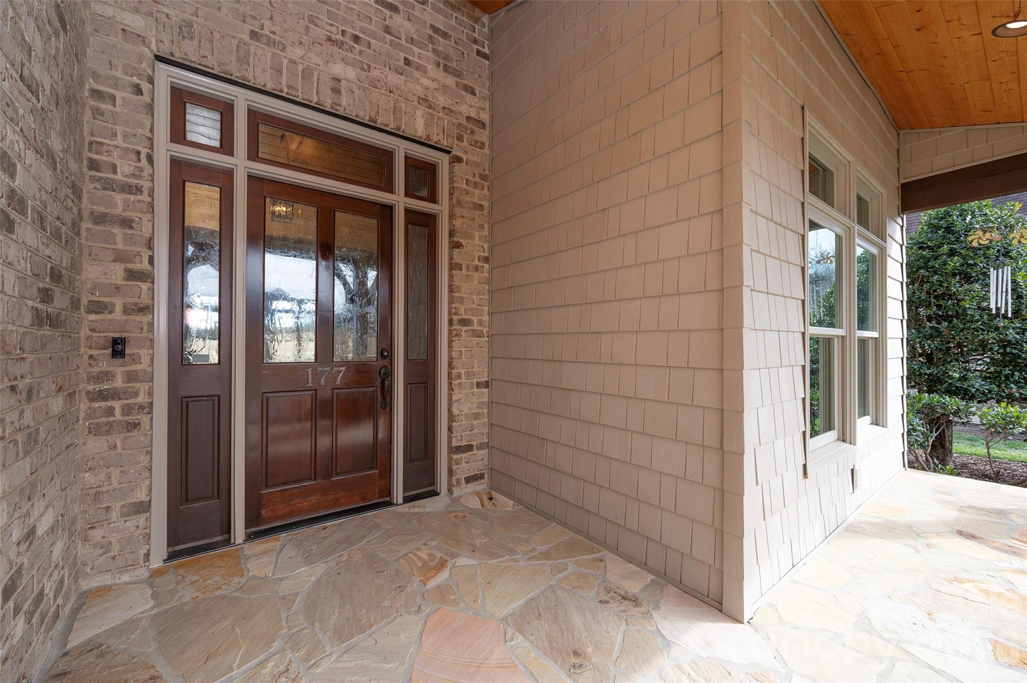 177 Reserve Drive Property Photo 6