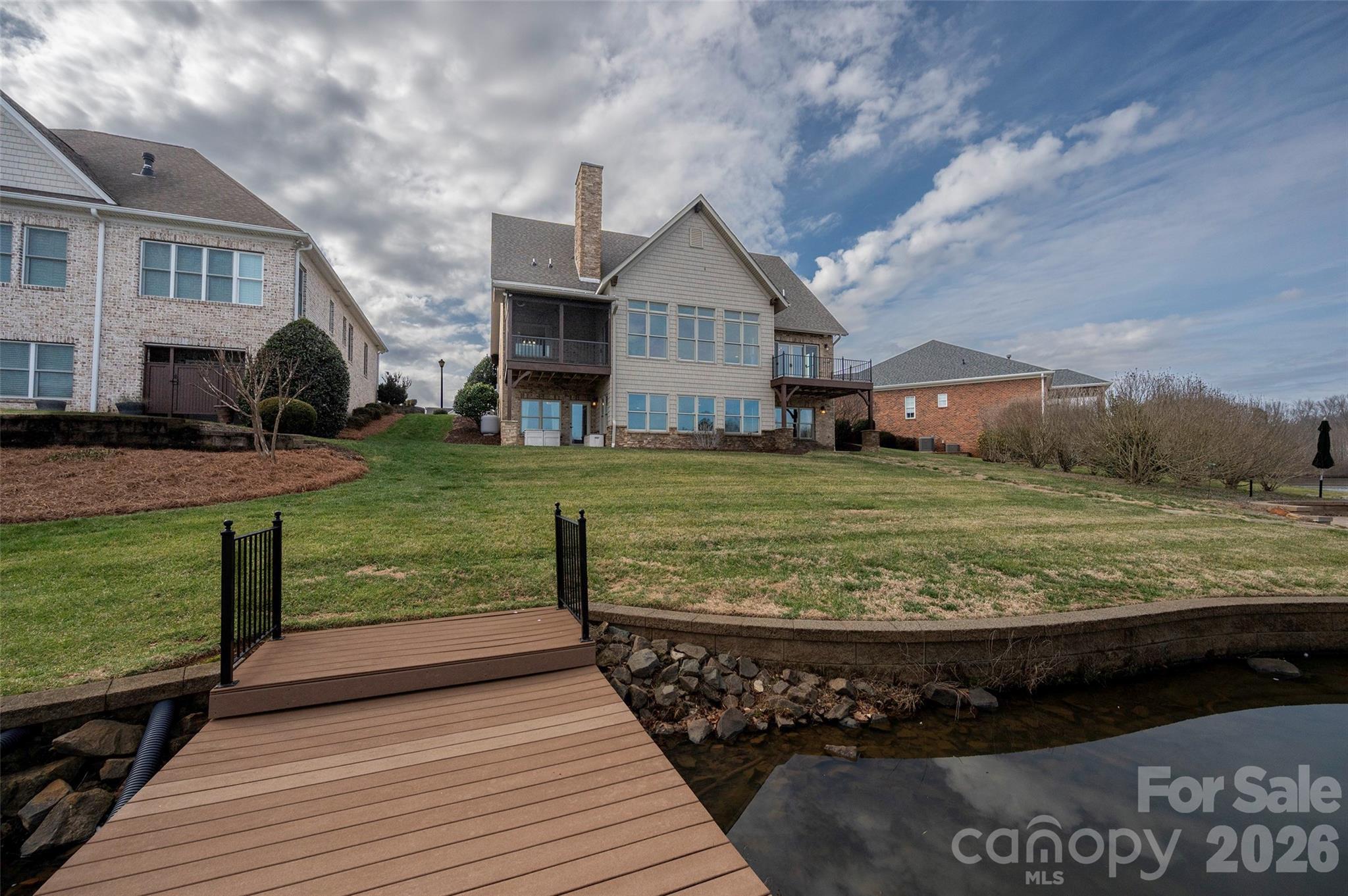 177 Reserve Drive Property Photo 39