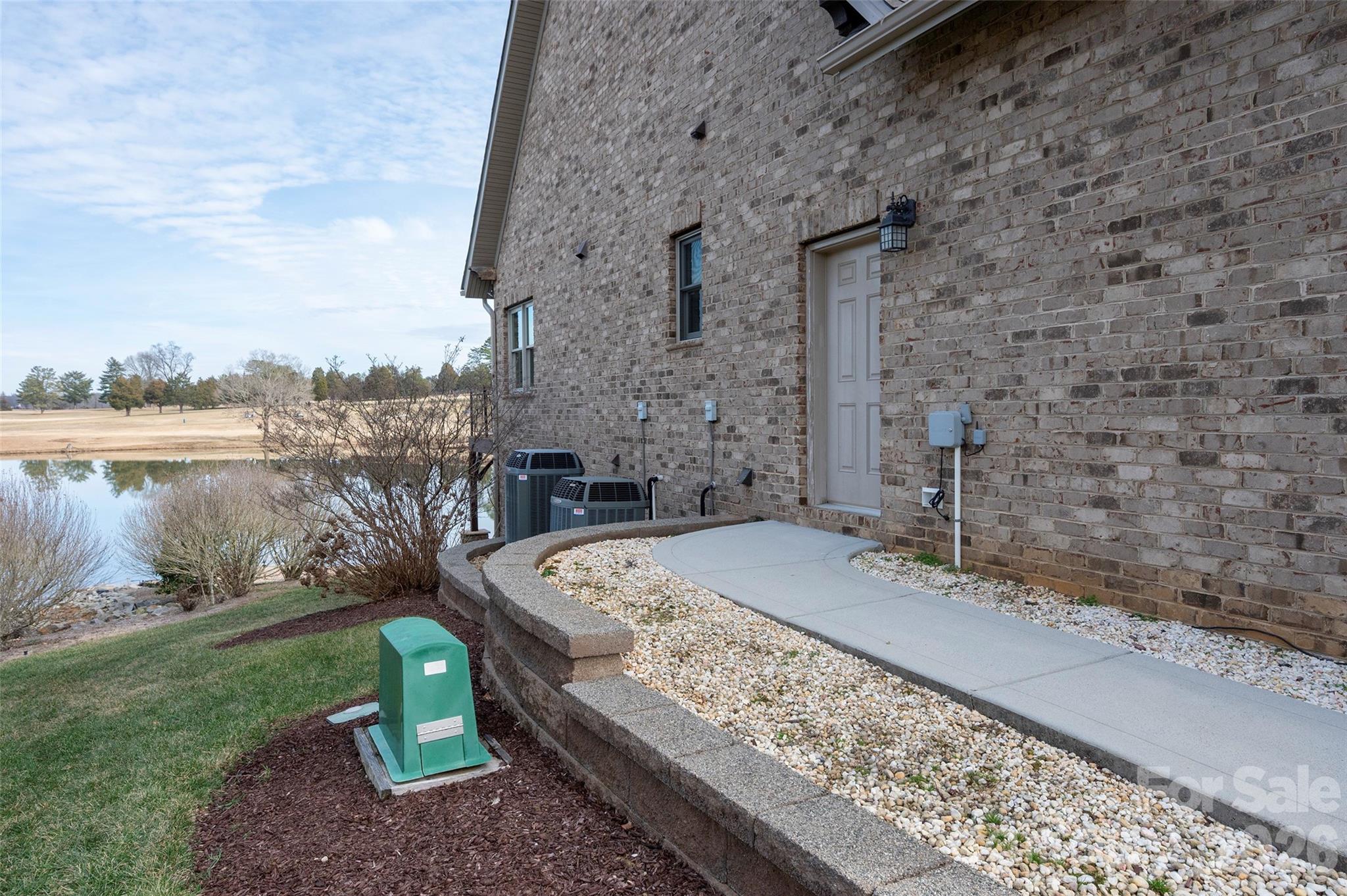 177 Reserve Drive Property Photo 42