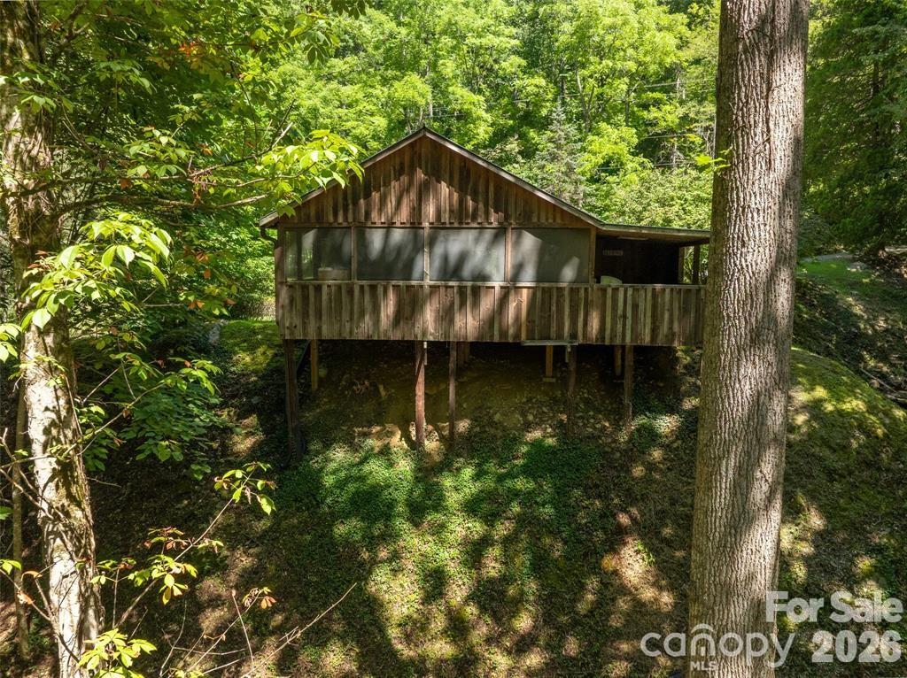 347 Blackberry Inn Road Property Photo 11