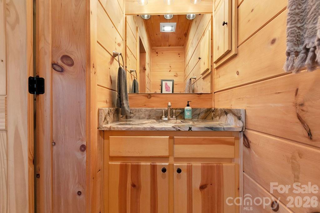 130 Greenfield Circle Property Photo 23