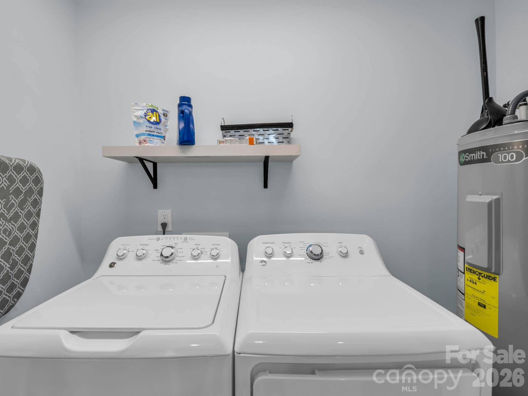 456 Youngs Mountain Drive Property Photo 16