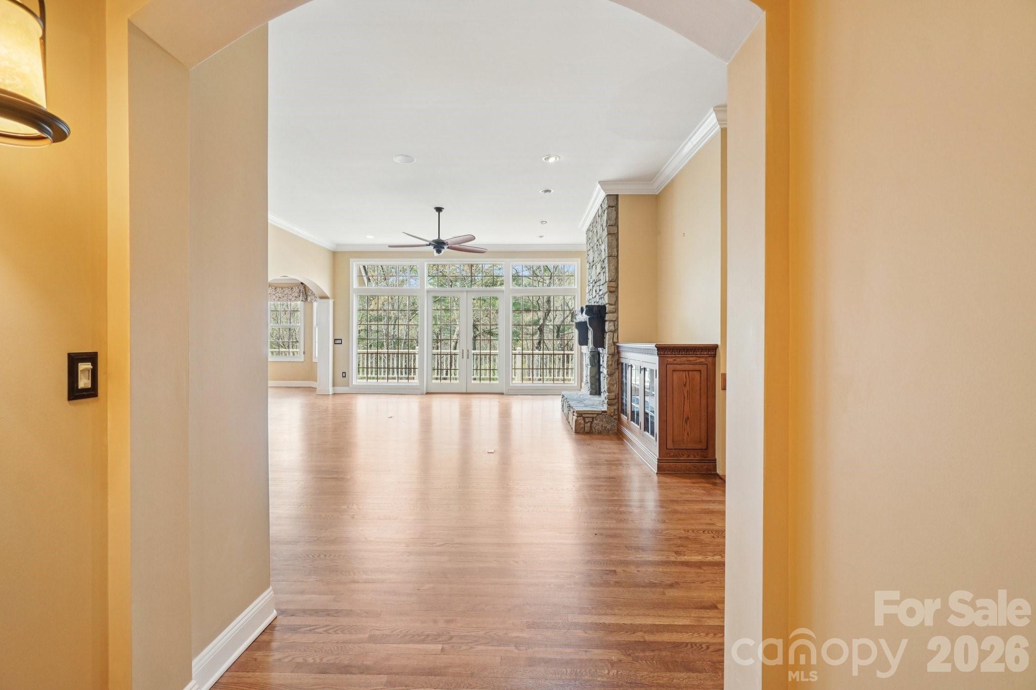 304 Pine Forest Trace Property Photo 6