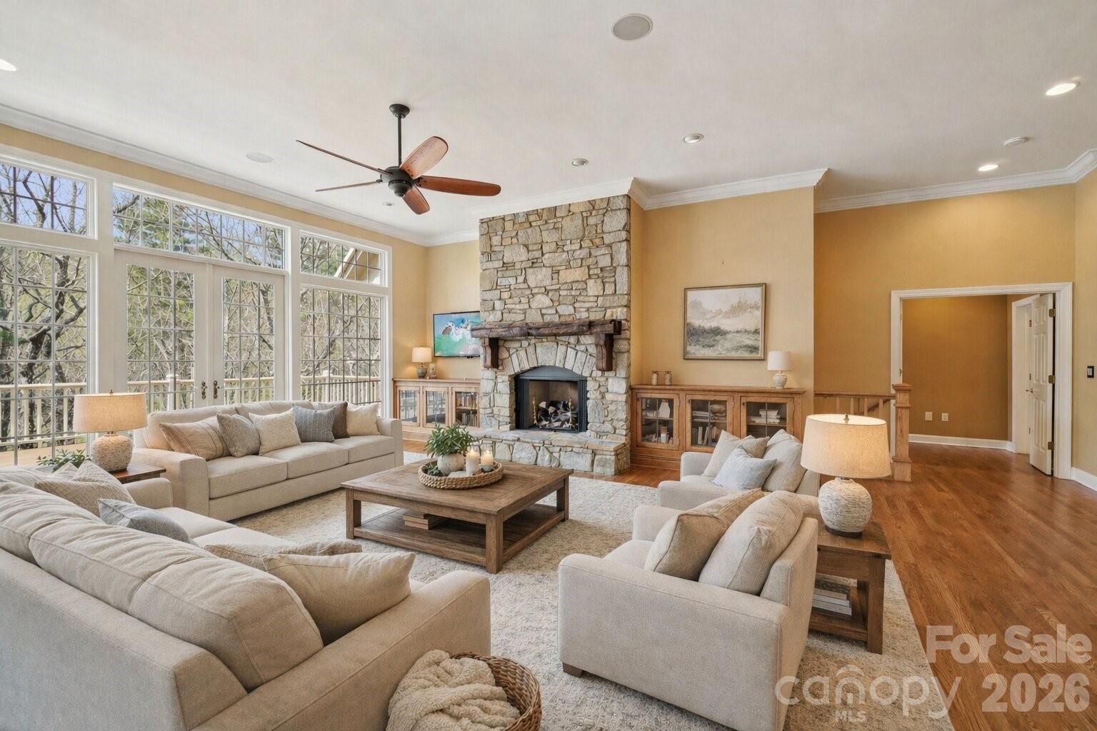 304 Pine Forest Trace Property Photo 8