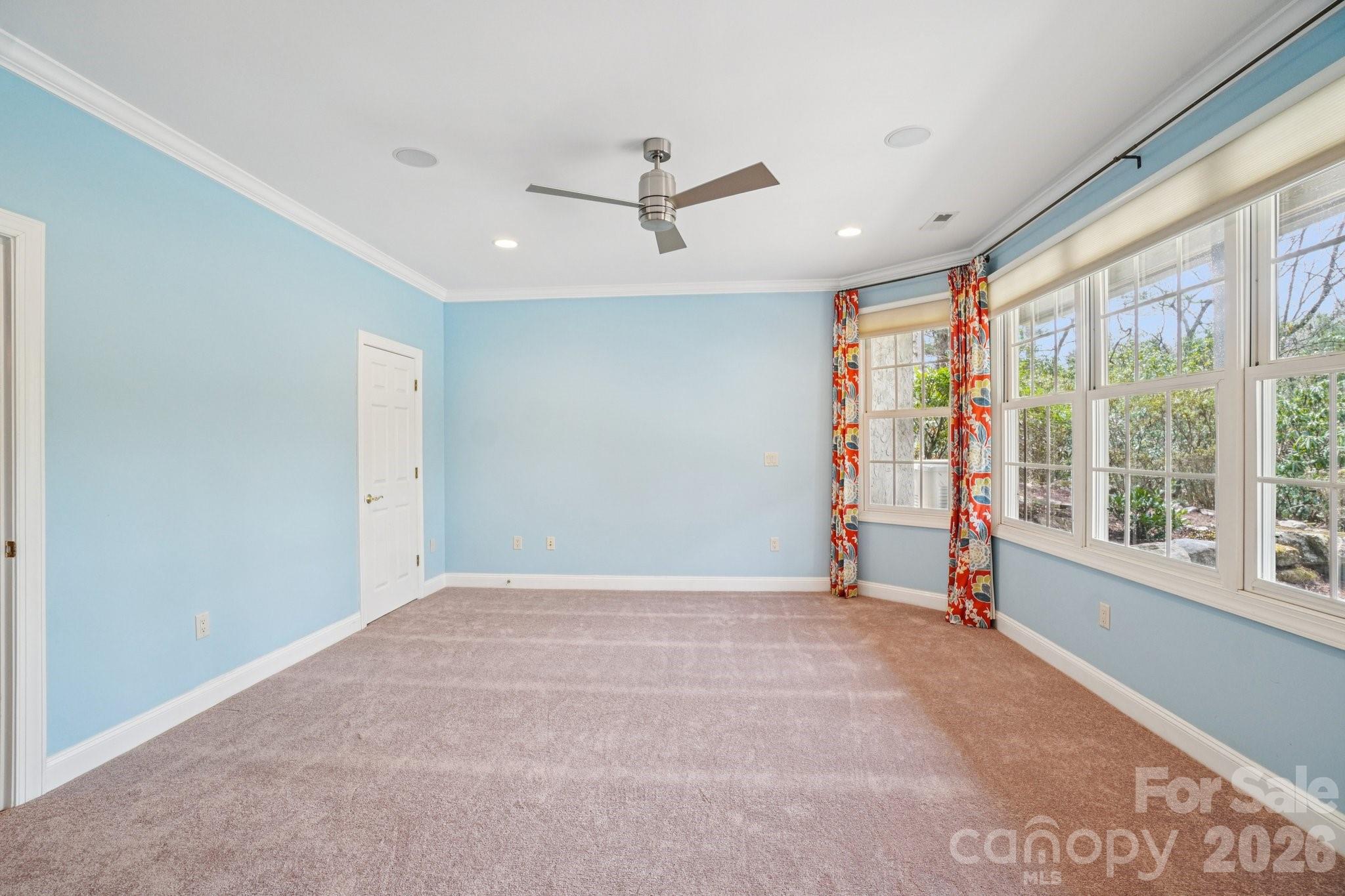 304 Pine Forest Trace Property Photo 37