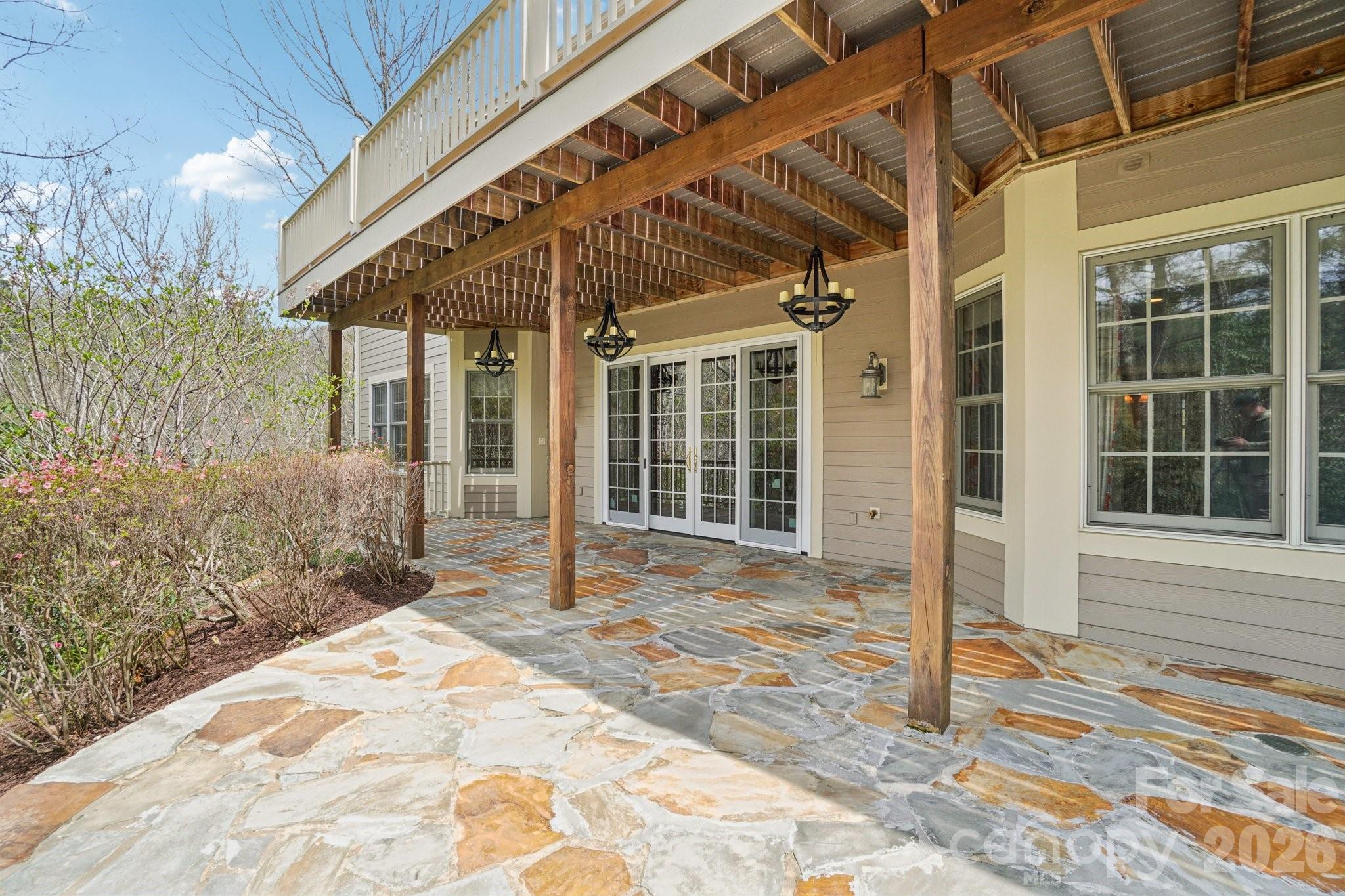 304 Pine Forest Trace Property Photo 43