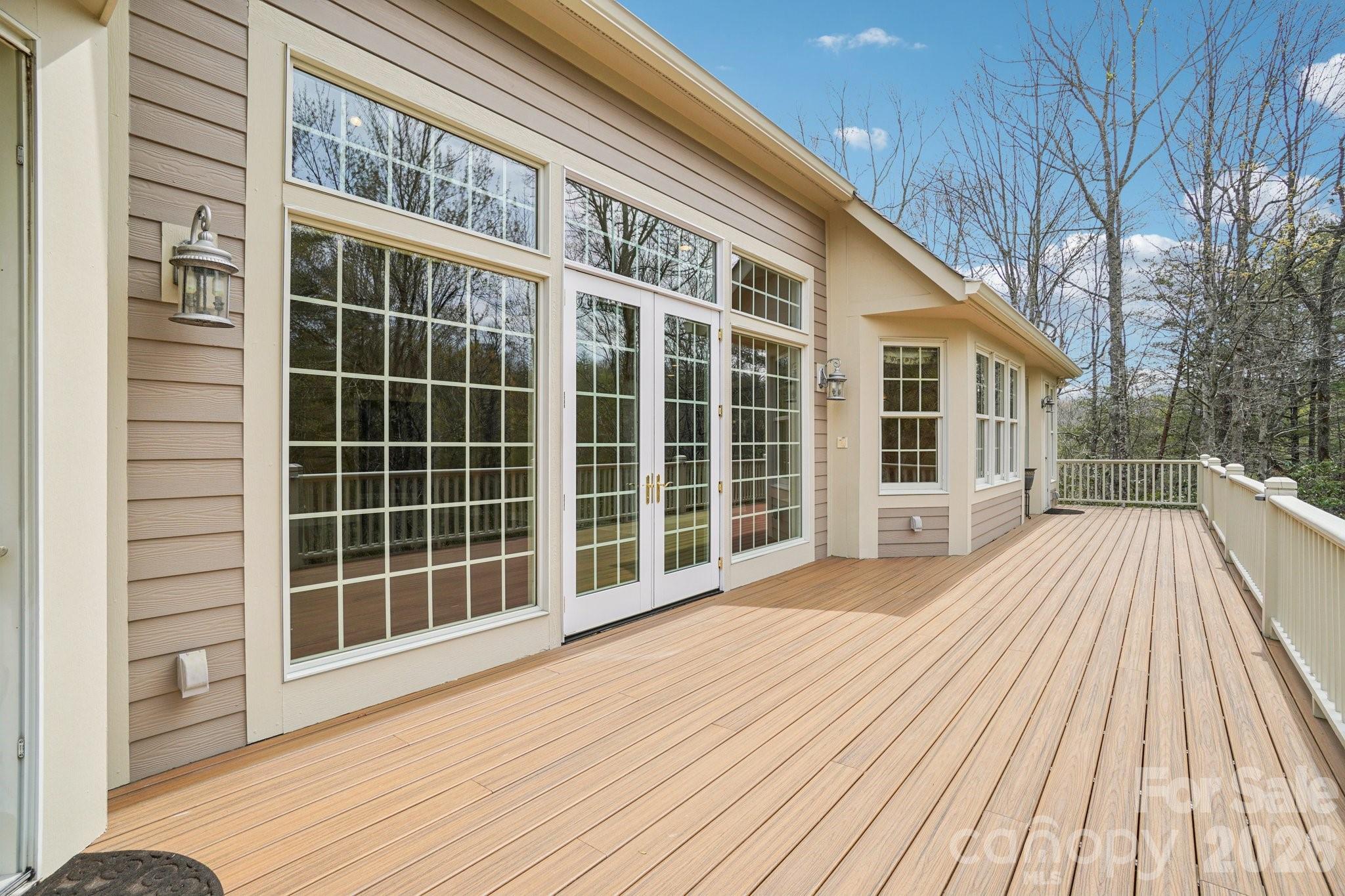 304 Pine Forest Trace Property Photo 45