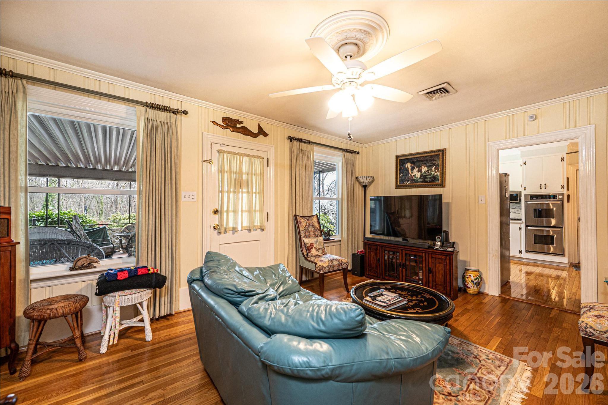 1724 2nd Avenue Property Photo 12