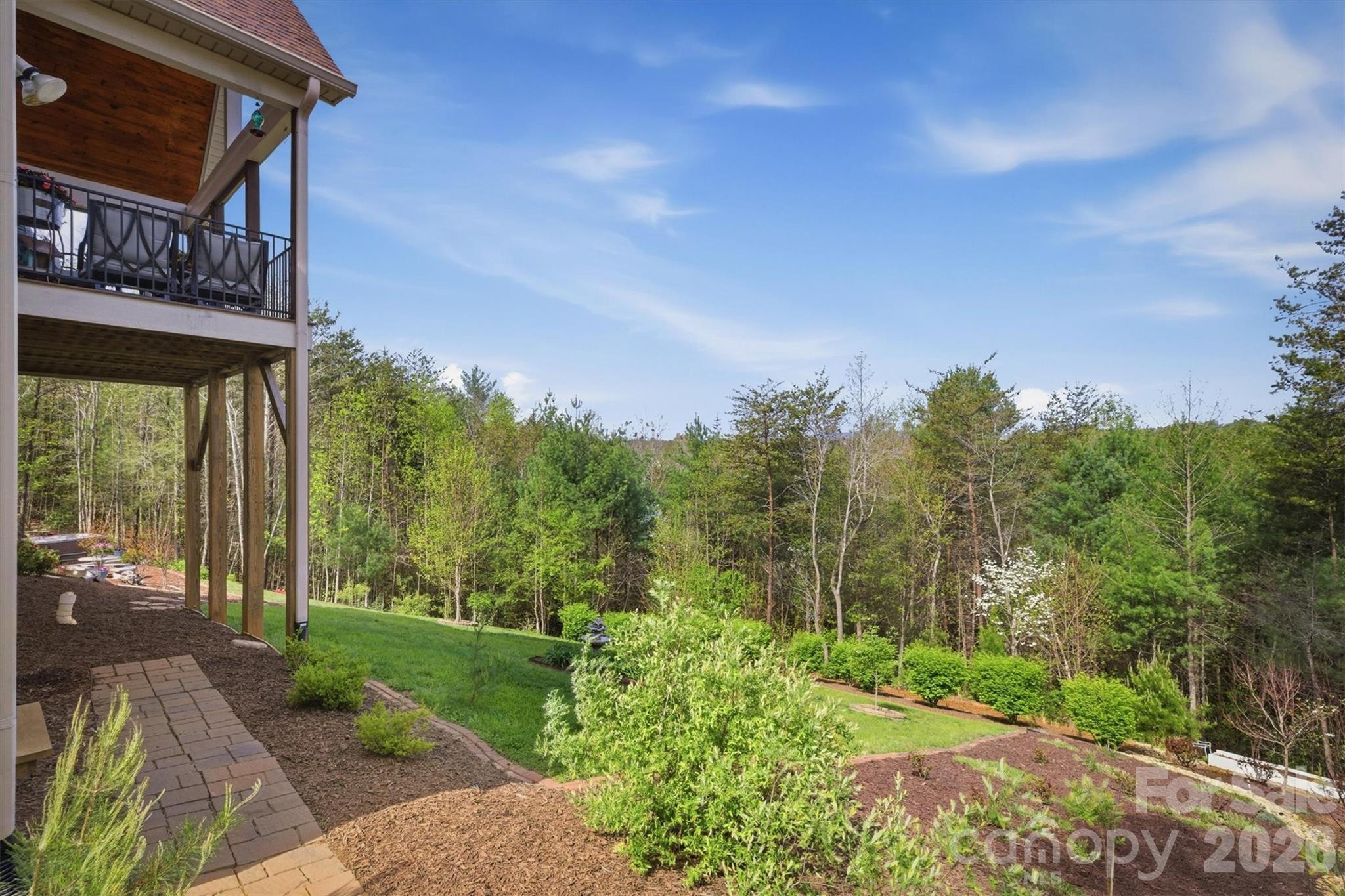 1510 High Valley Way Property Photo 9