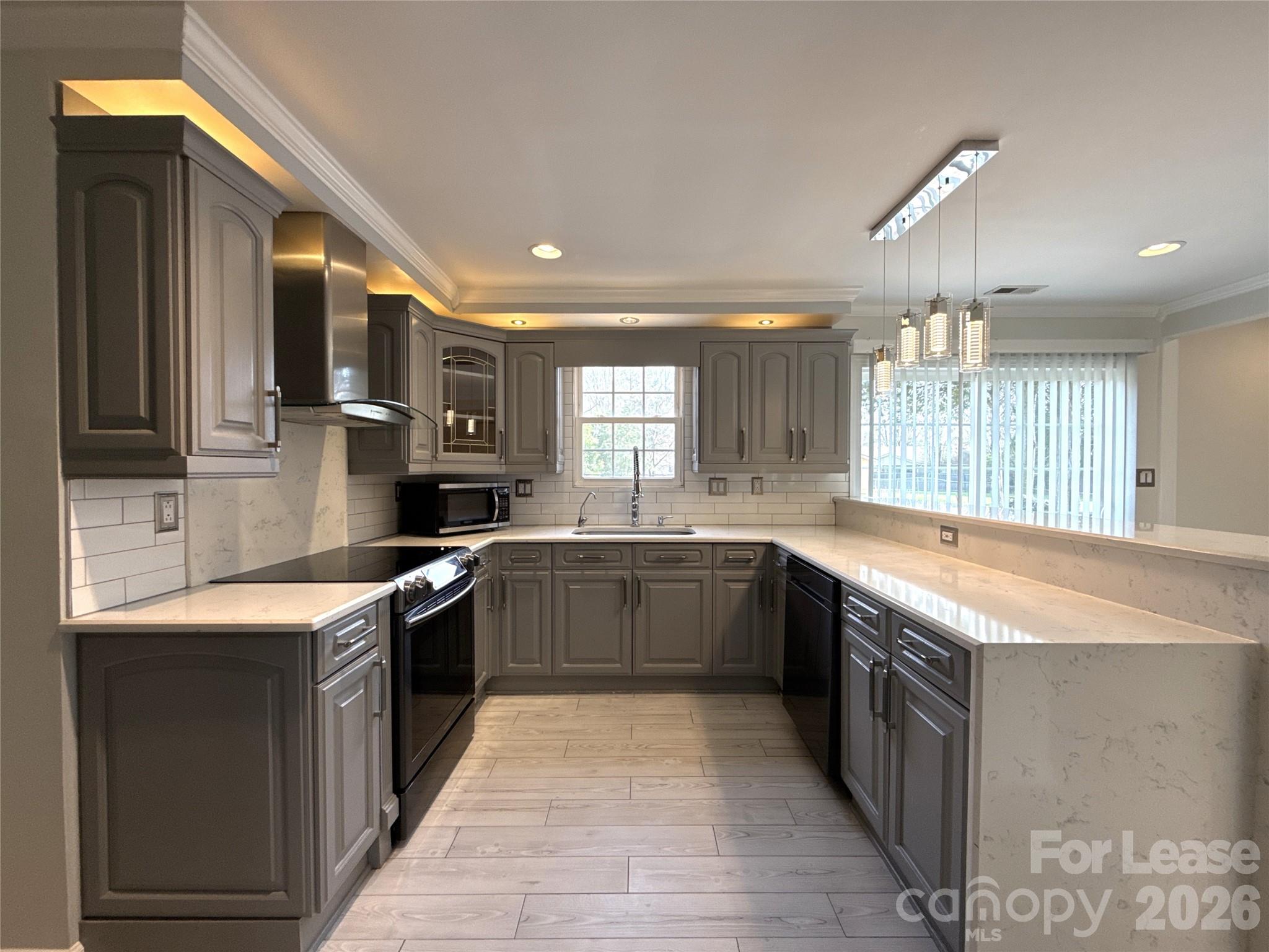 7318 Connan Lane Property Photo 10