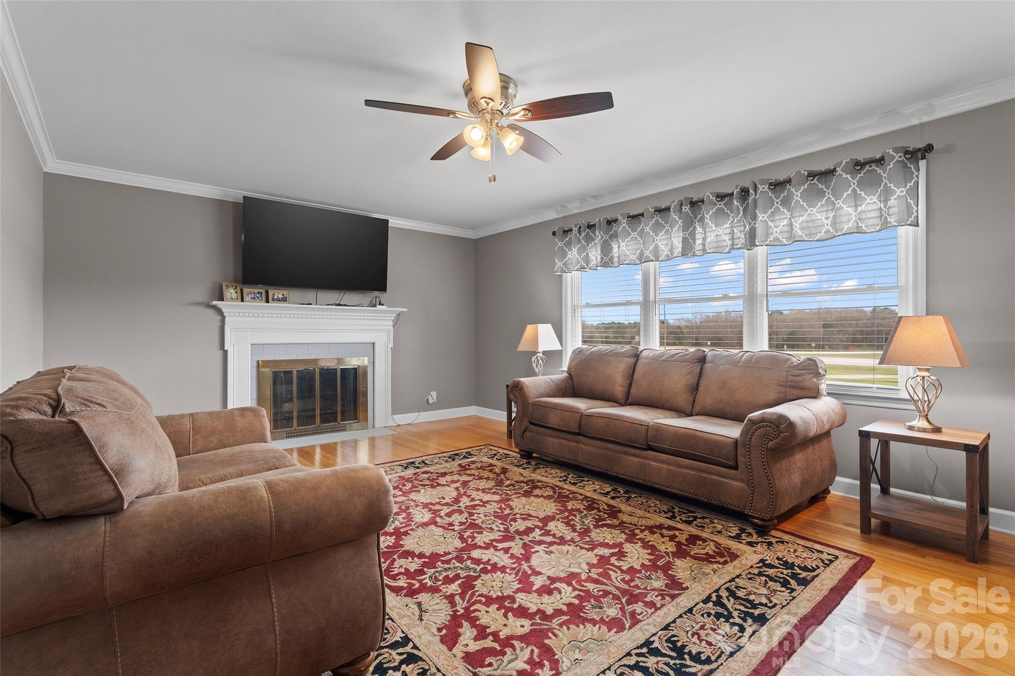 871 Saluda Road Property Photo 6