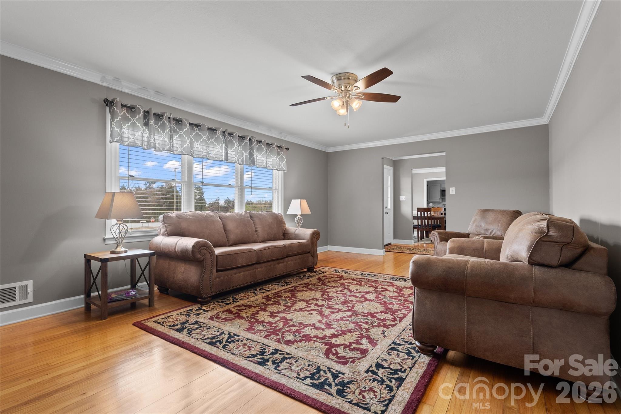 871 Saluda Road Property Photo 7
