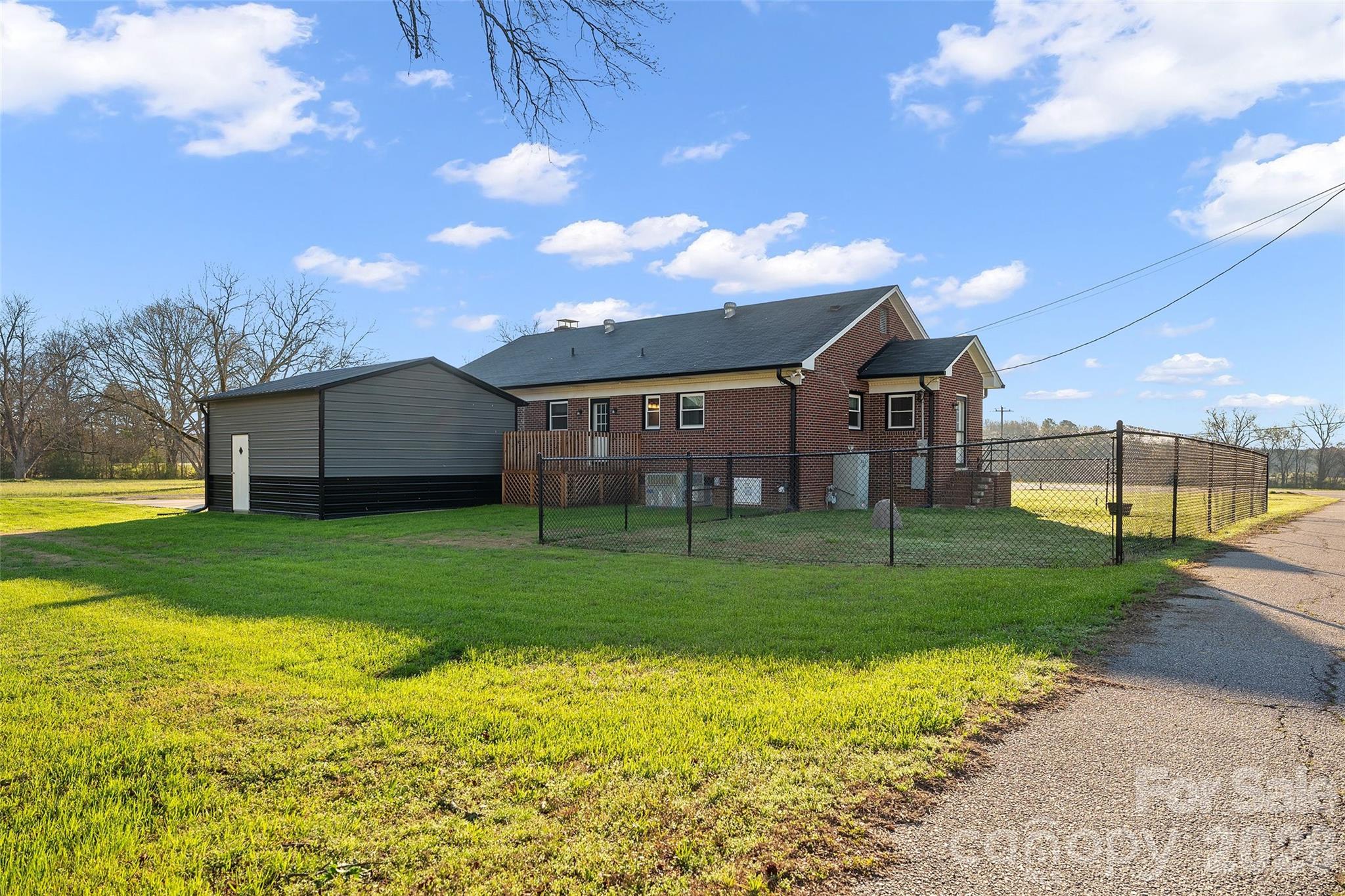 871 Saluda Road Property Photo 35