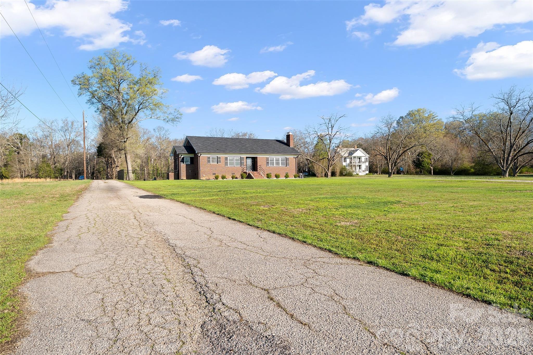 871 Saluda Road Property Photo 44
