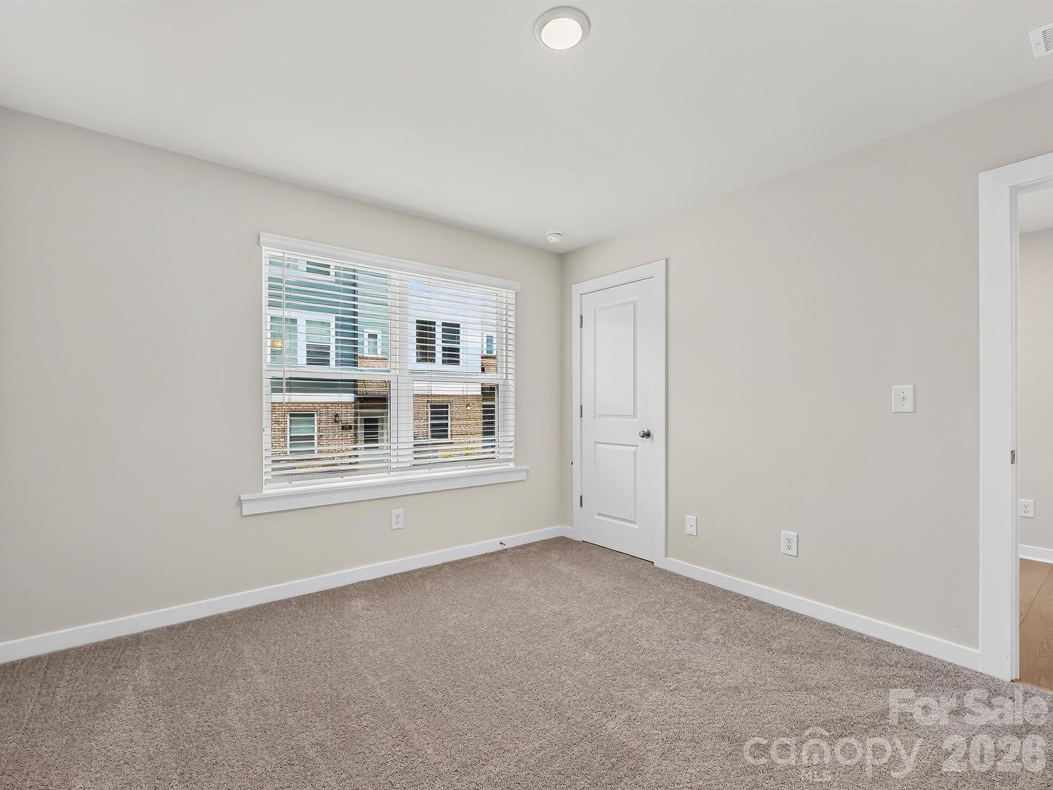 1136 Bismuth Lane Property Photo 8