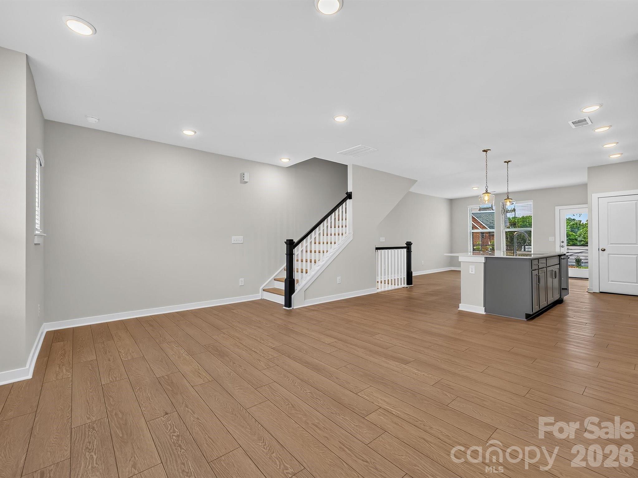1136 Bismuth Lane Property Photo 15