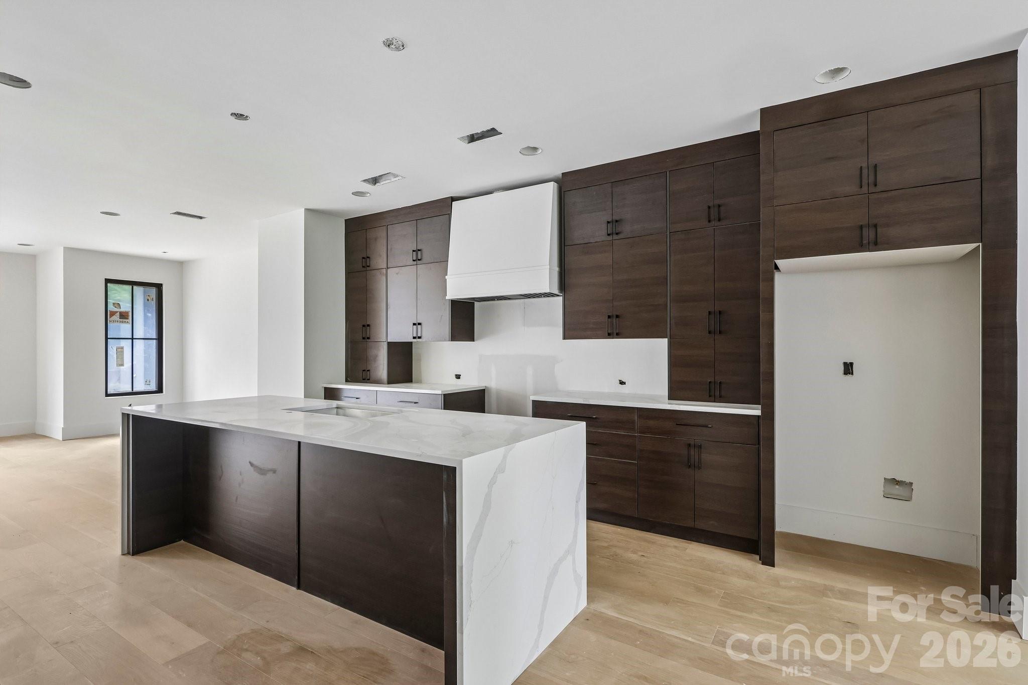 1539 Crystal Road Property Photo 10