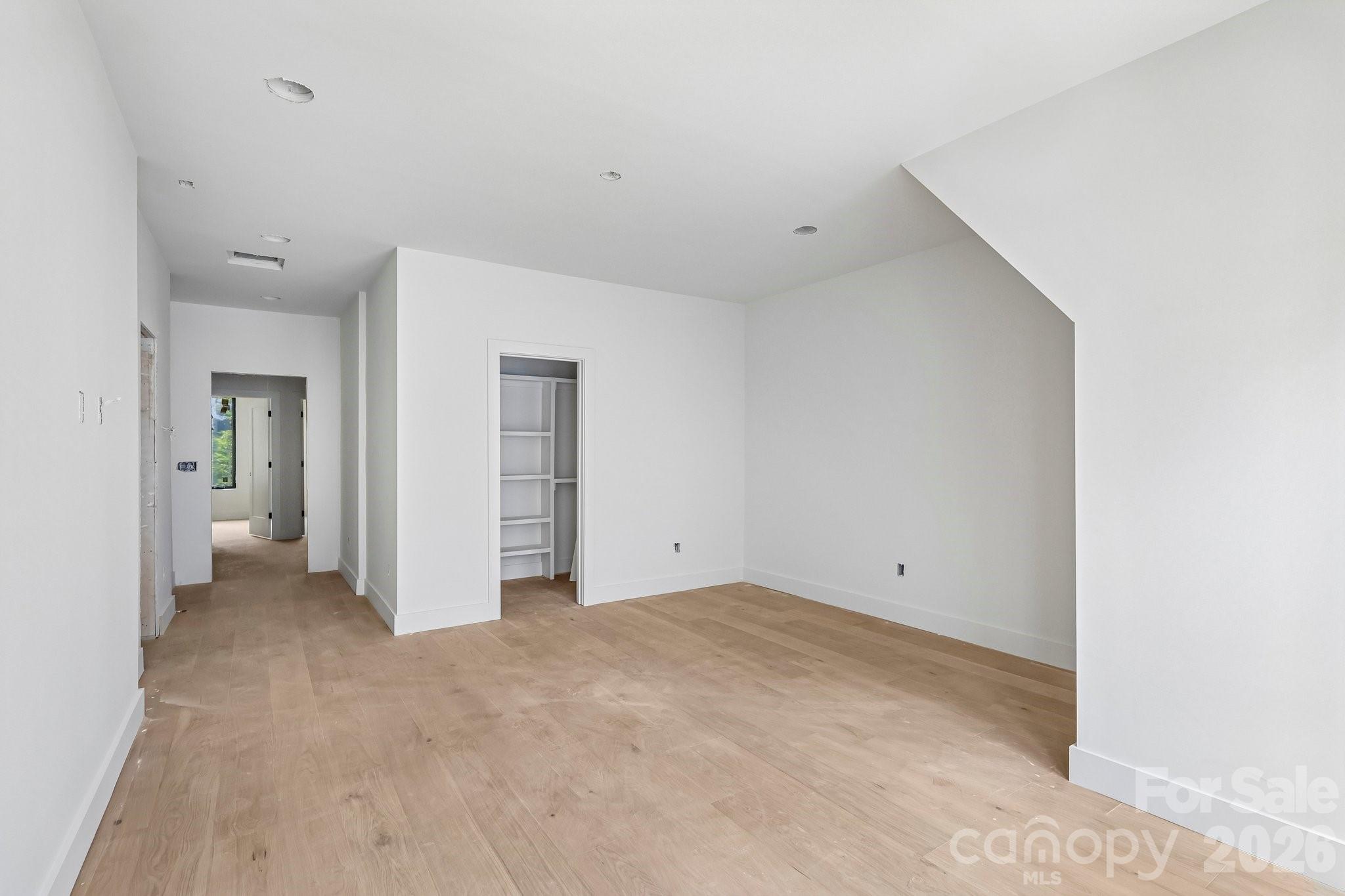 1539 Crystal Road Property Photo 14