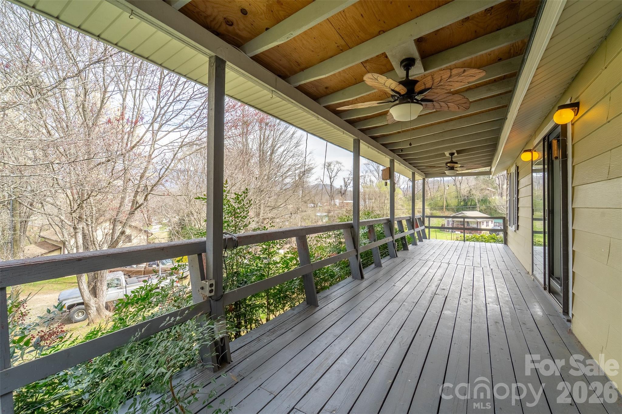 318 Sunrise Park Property Photo 23