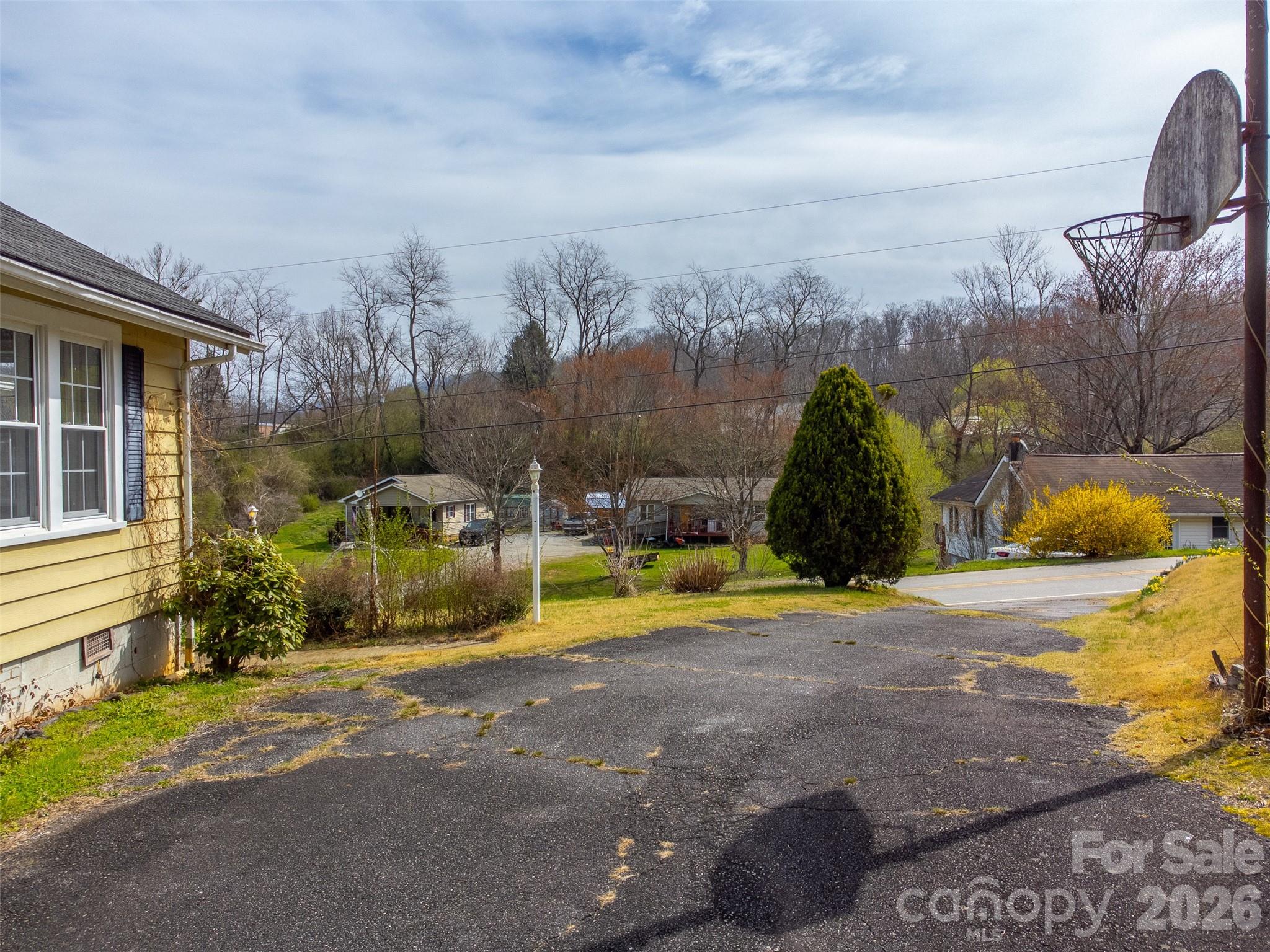 318 Sunrise Park Property Photo 25