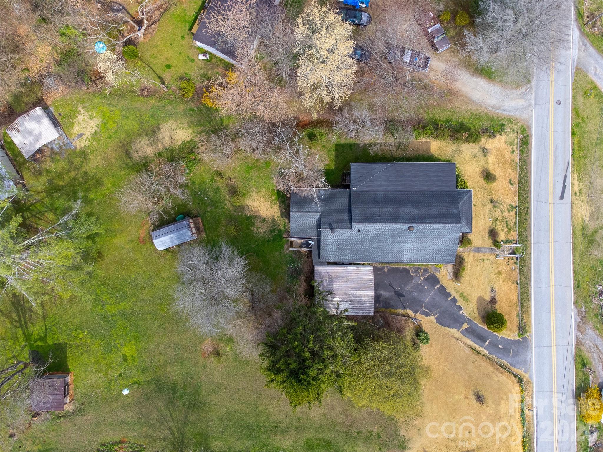 318 Sunrise Park Property Photo 32